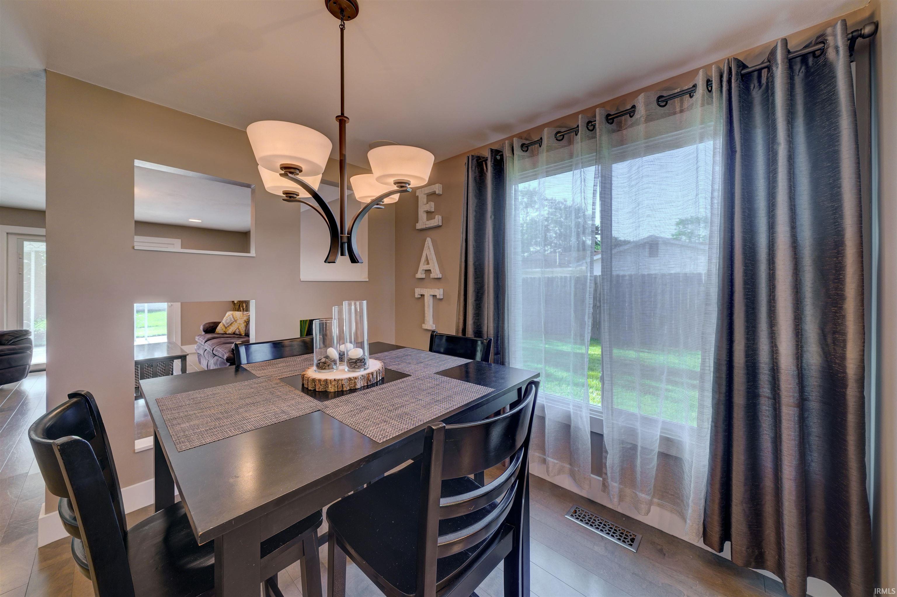 1810 Lindenwood