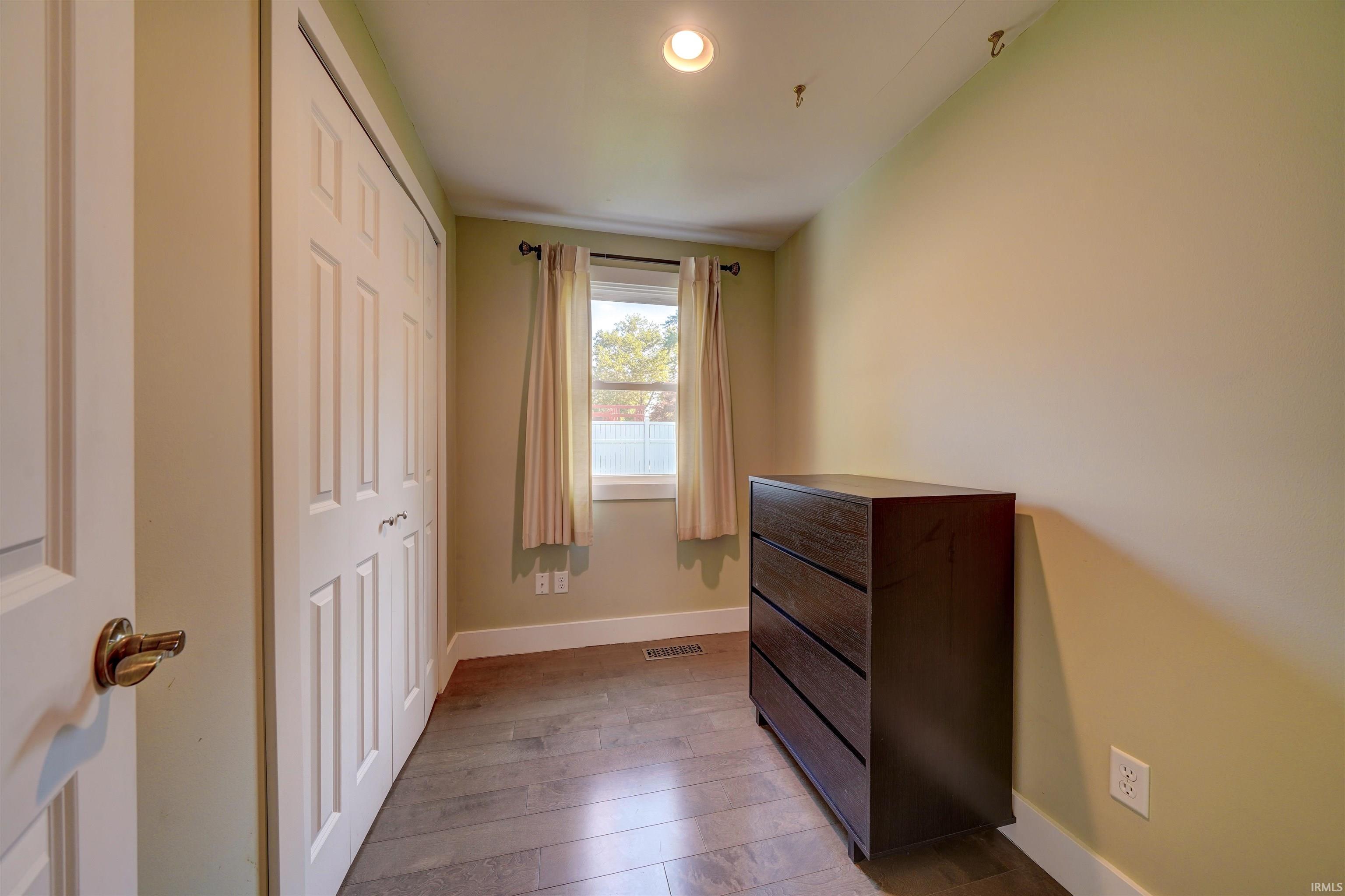 1810 Lindenwood