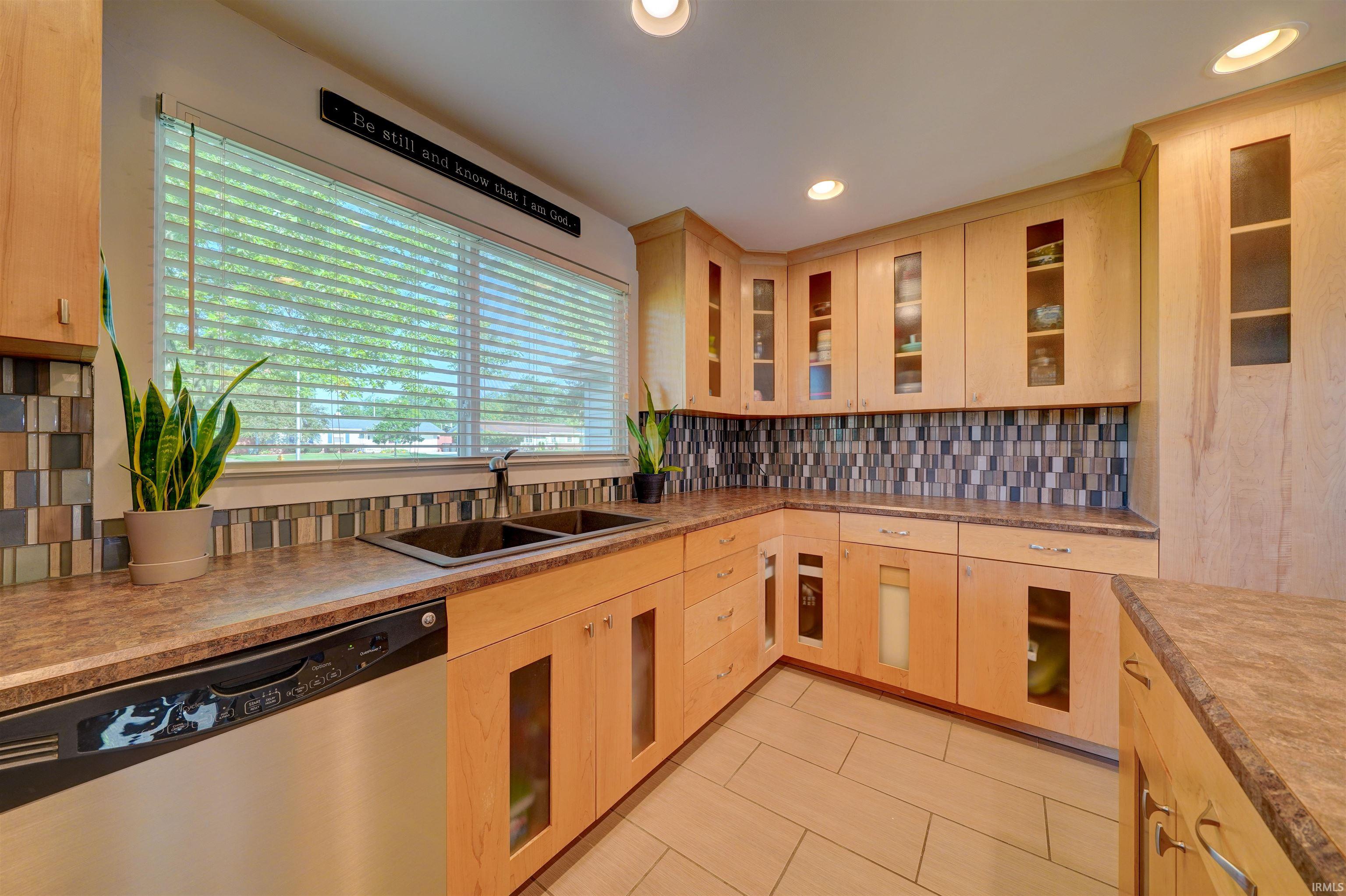 1810 Lindenwood