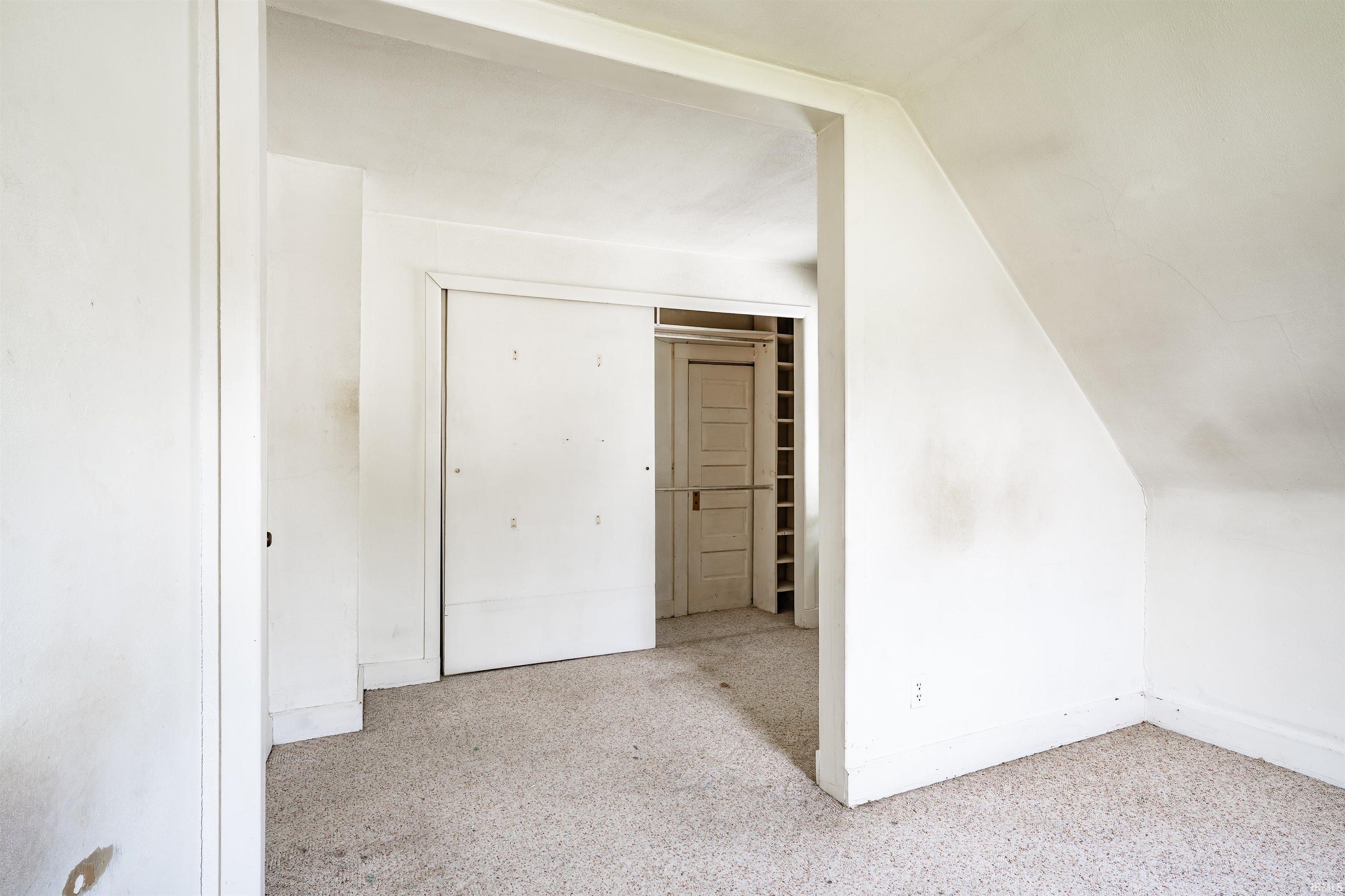 1411 Dodge Avenue
