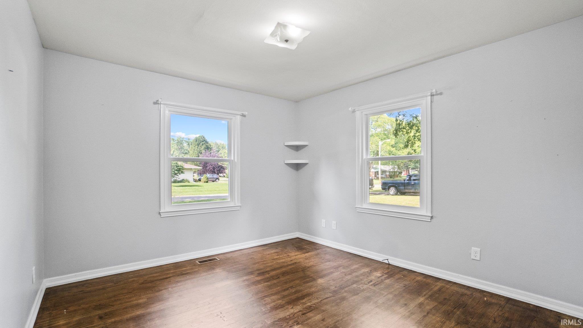 3730 Knollcrest