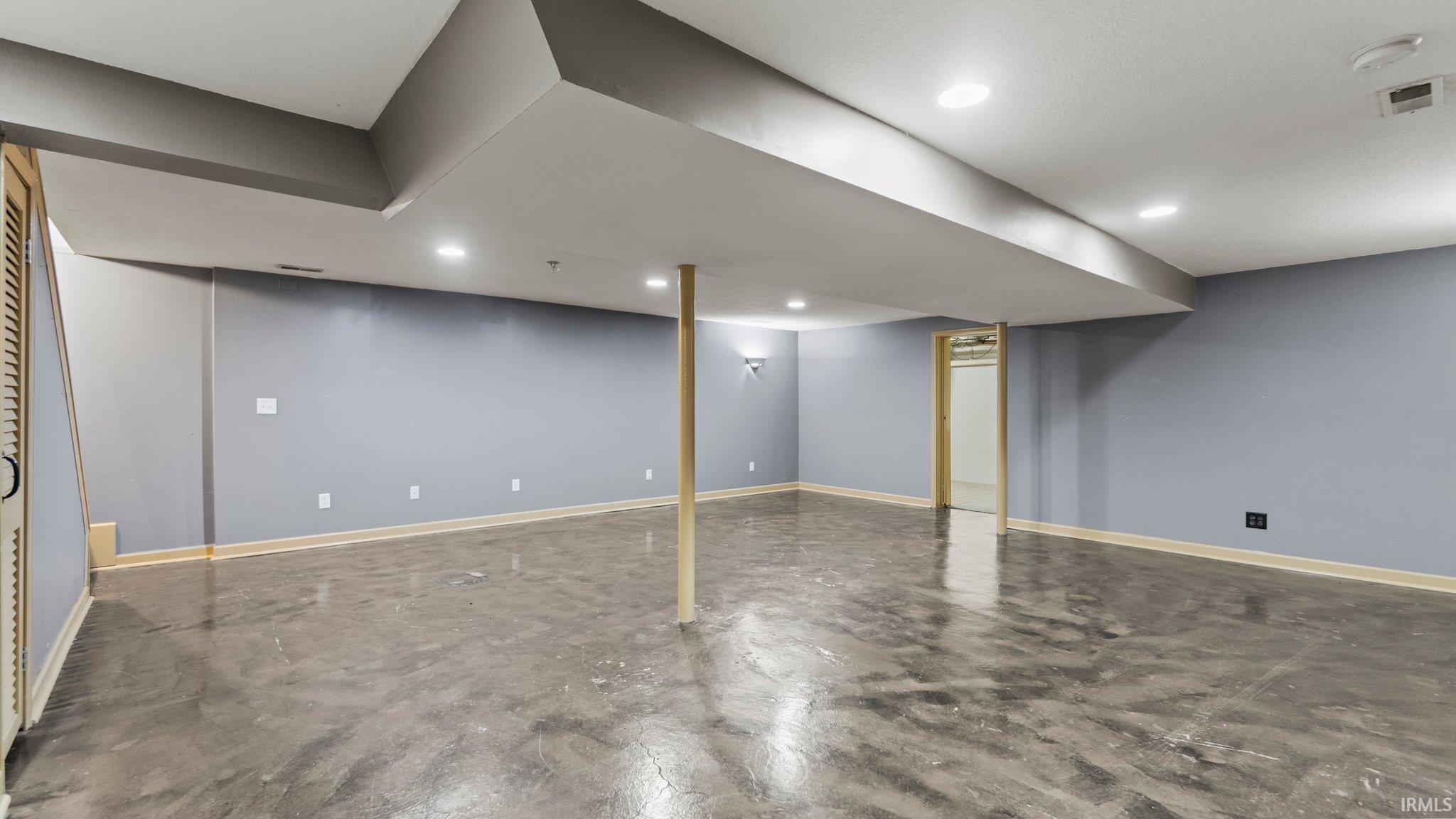 3730 Knollcrest