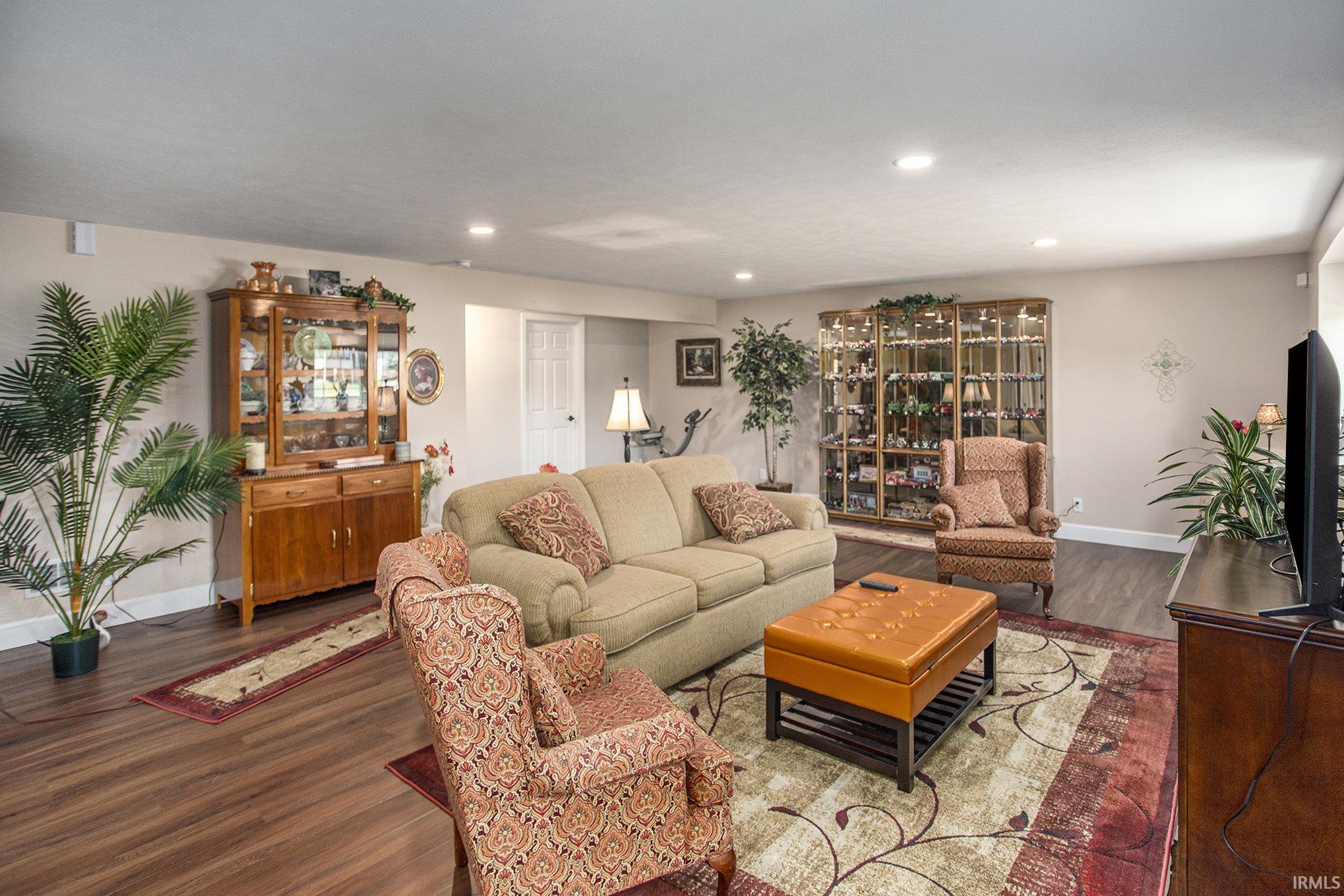 238 River Park