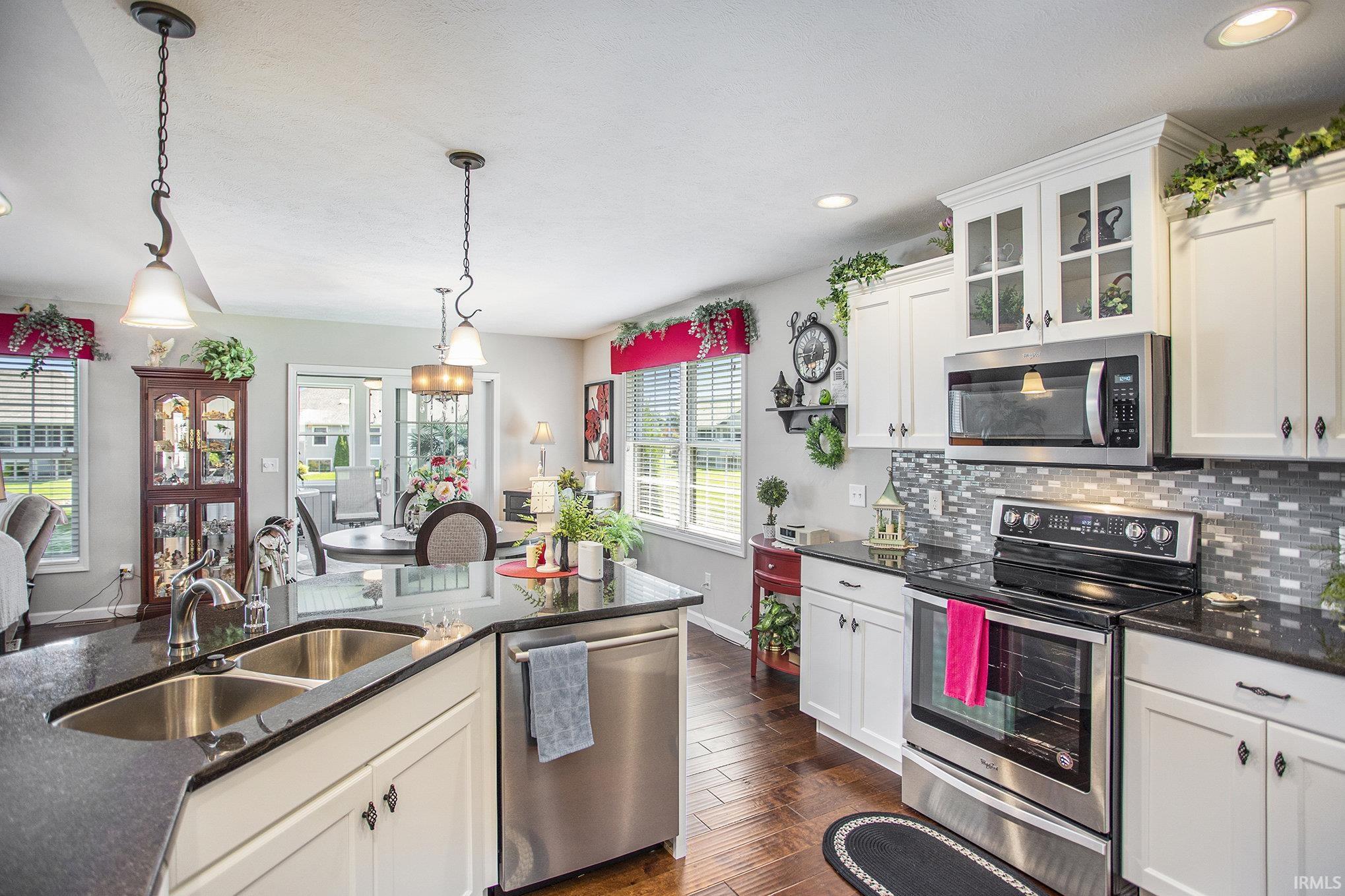 238 River Park