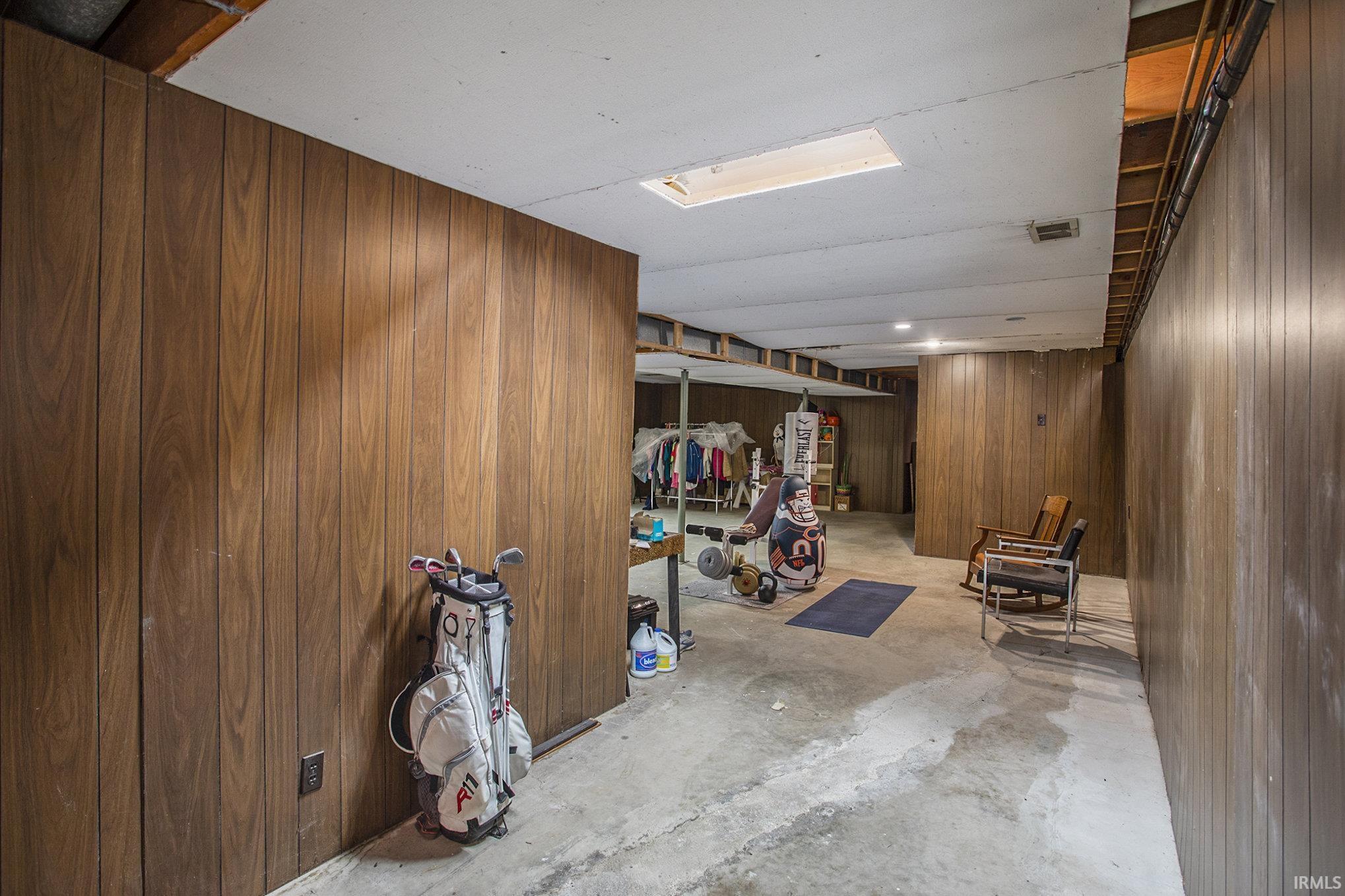 609 Somerset