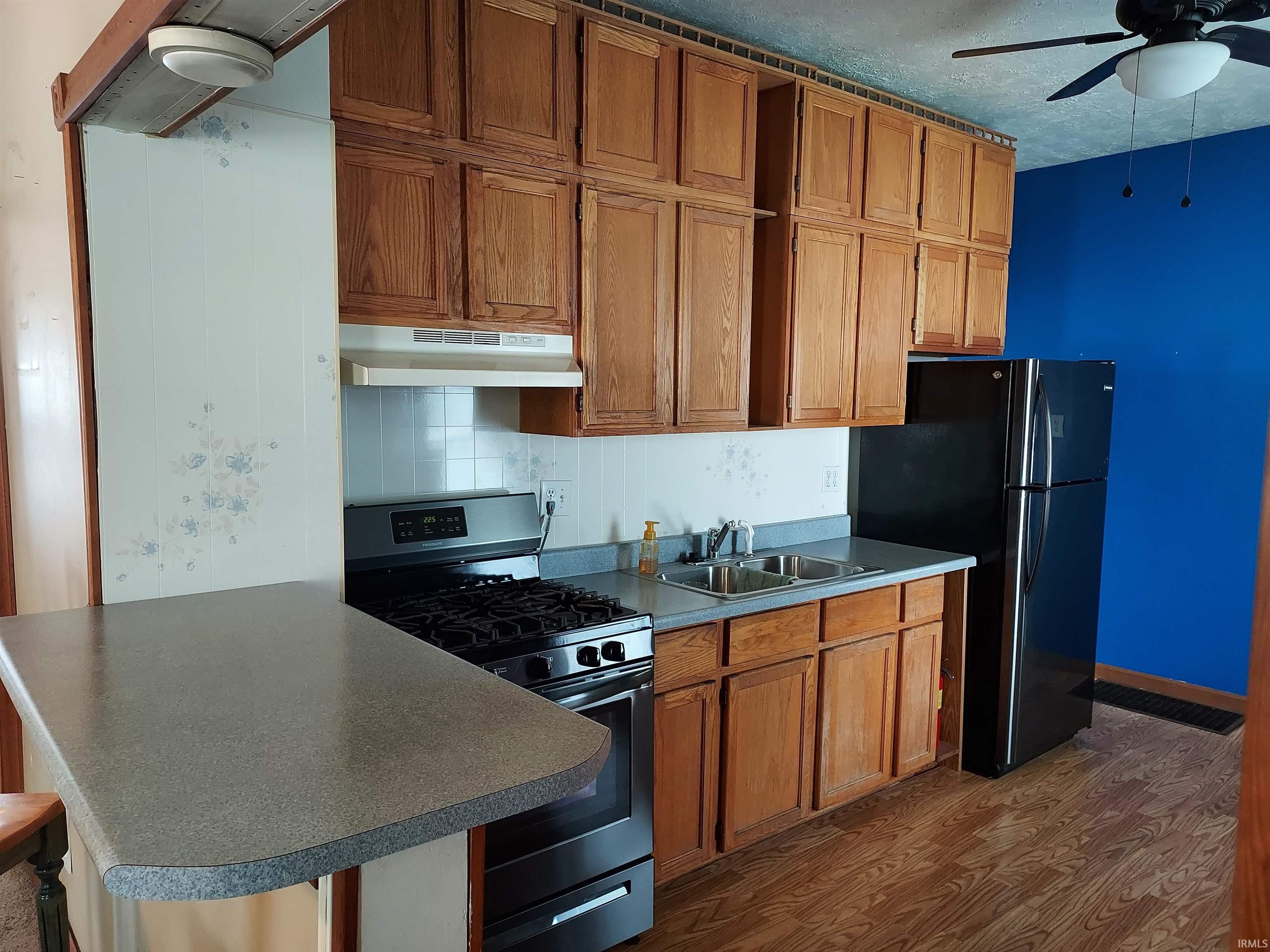 621 S 28th