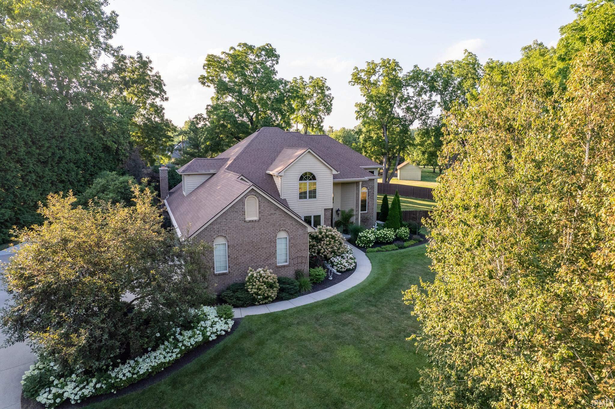 8611 Walnut Ridge