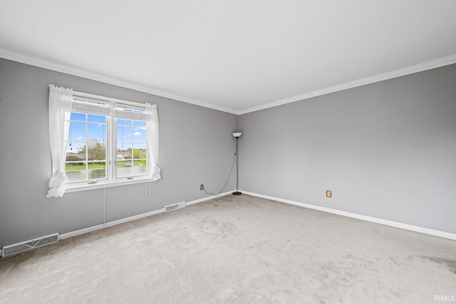 51340 Lake Pointe