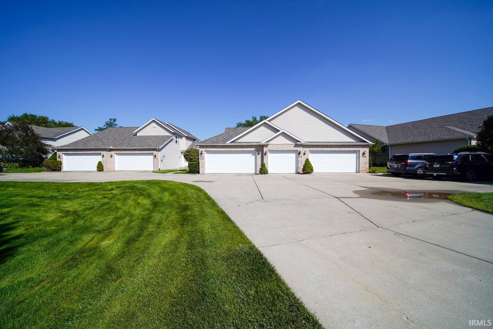 812 Maple
