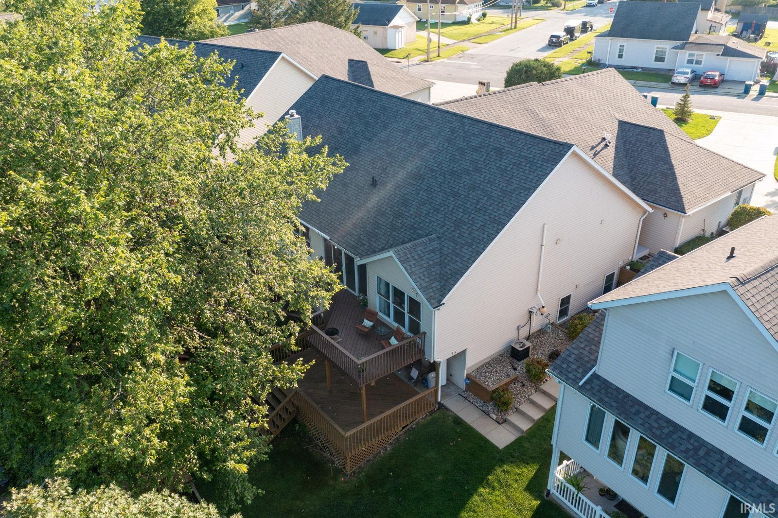 812 Maple