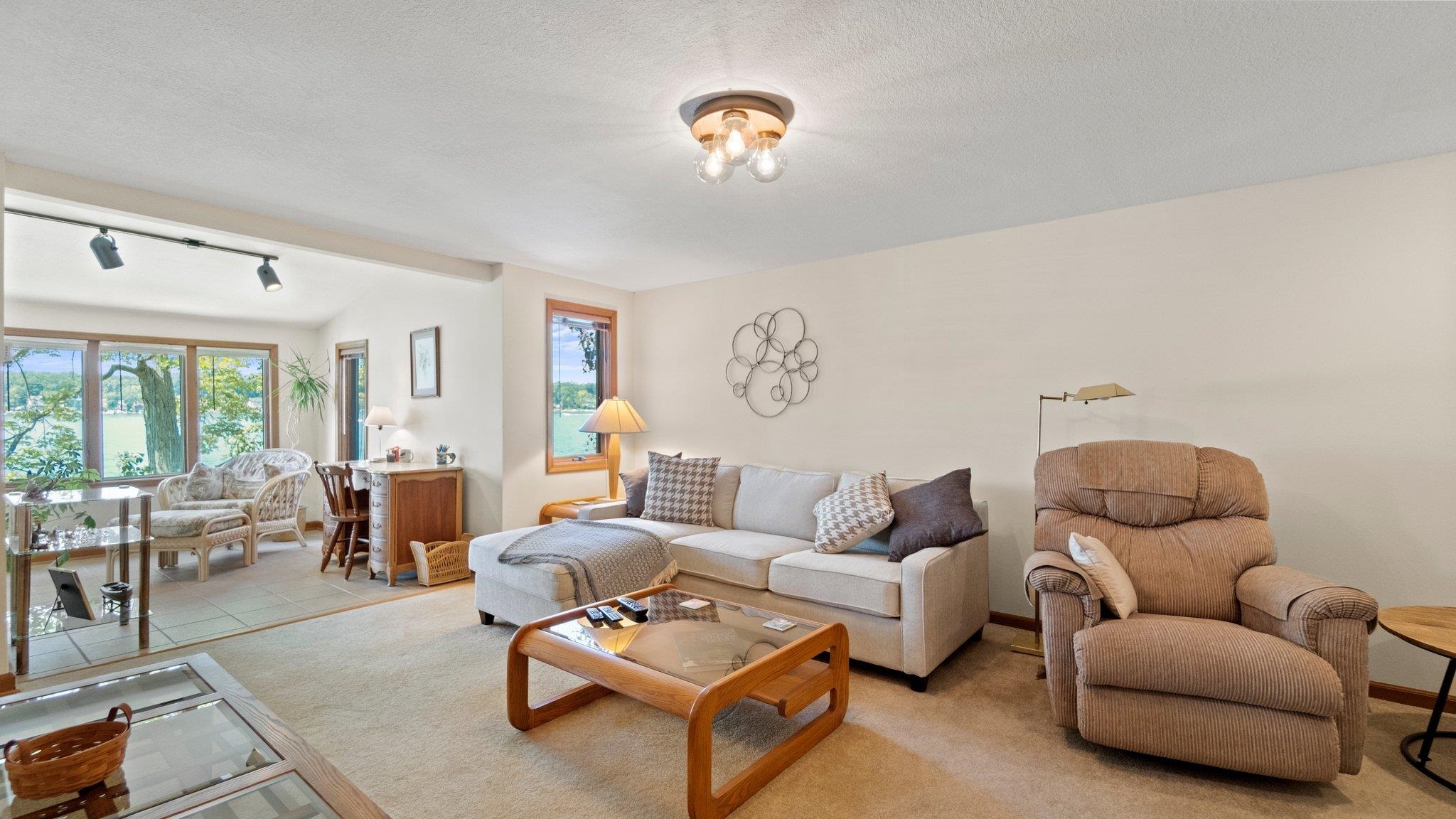 3620 Shady Side