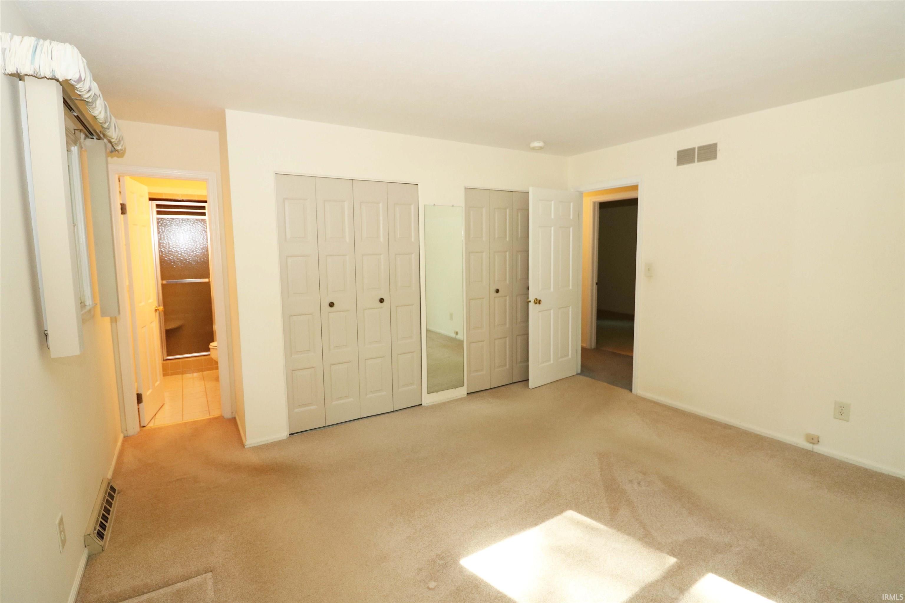 50650 Wyandotte