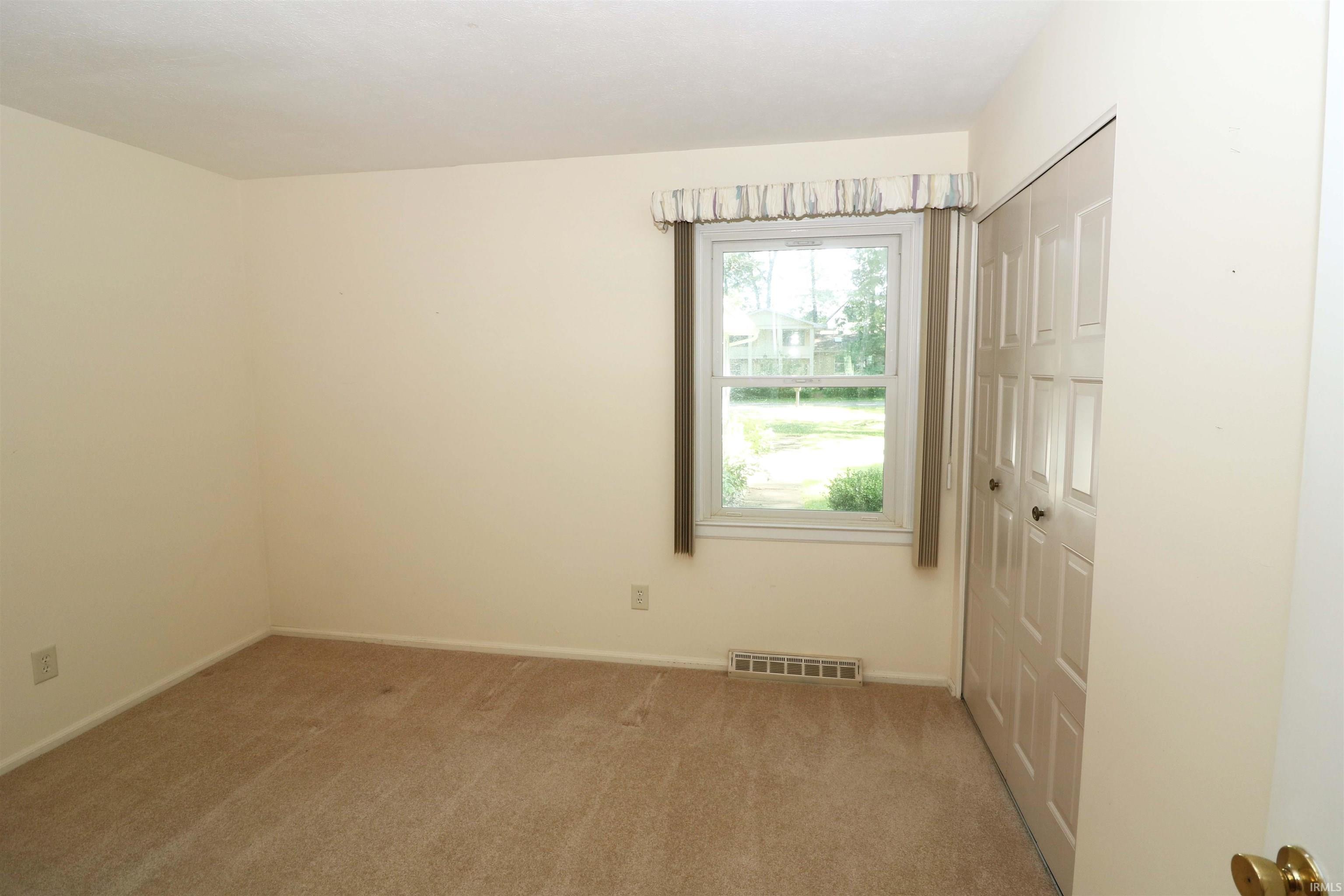 50650 Wyandotte