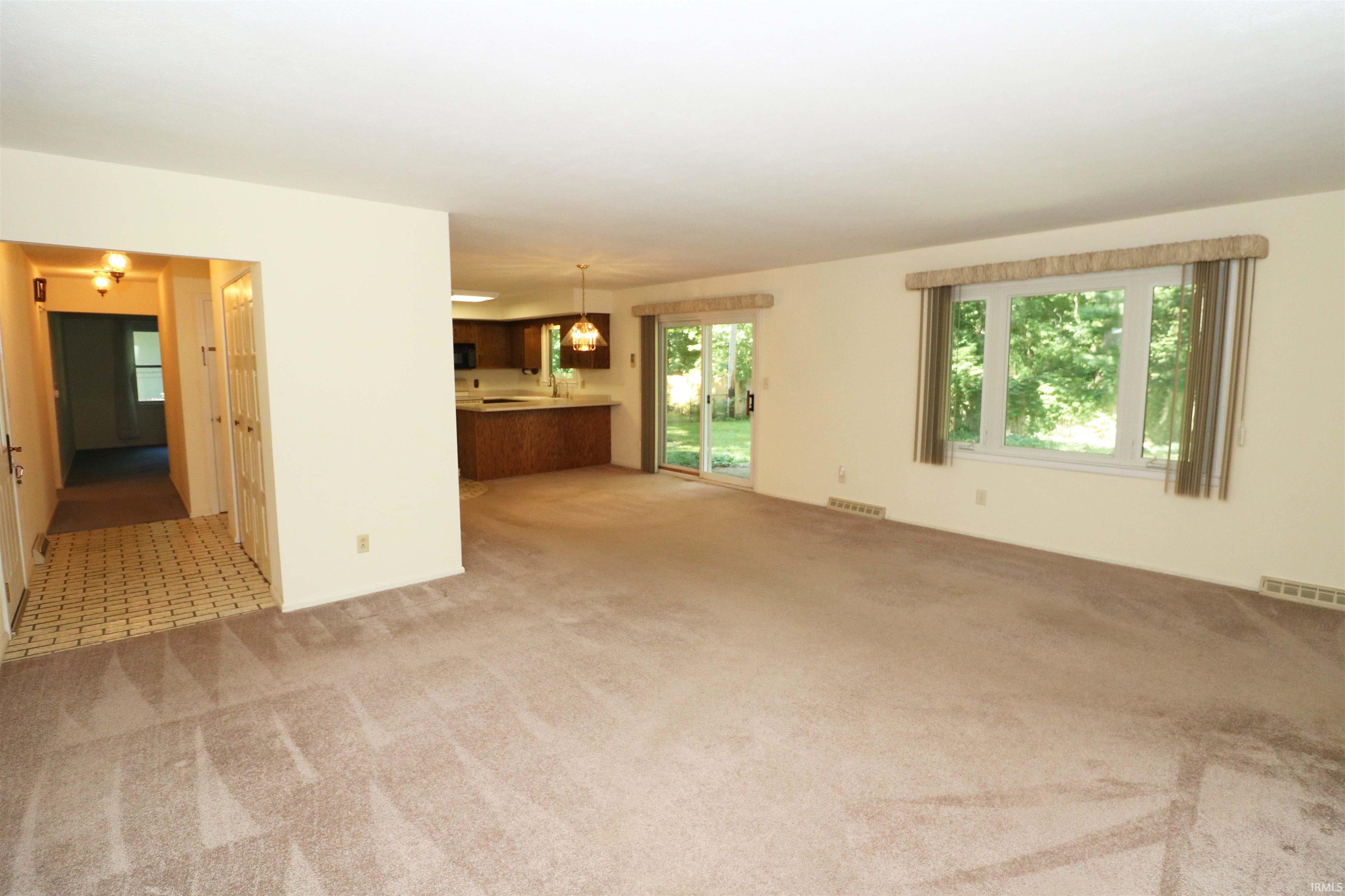 50650 Wyandotte