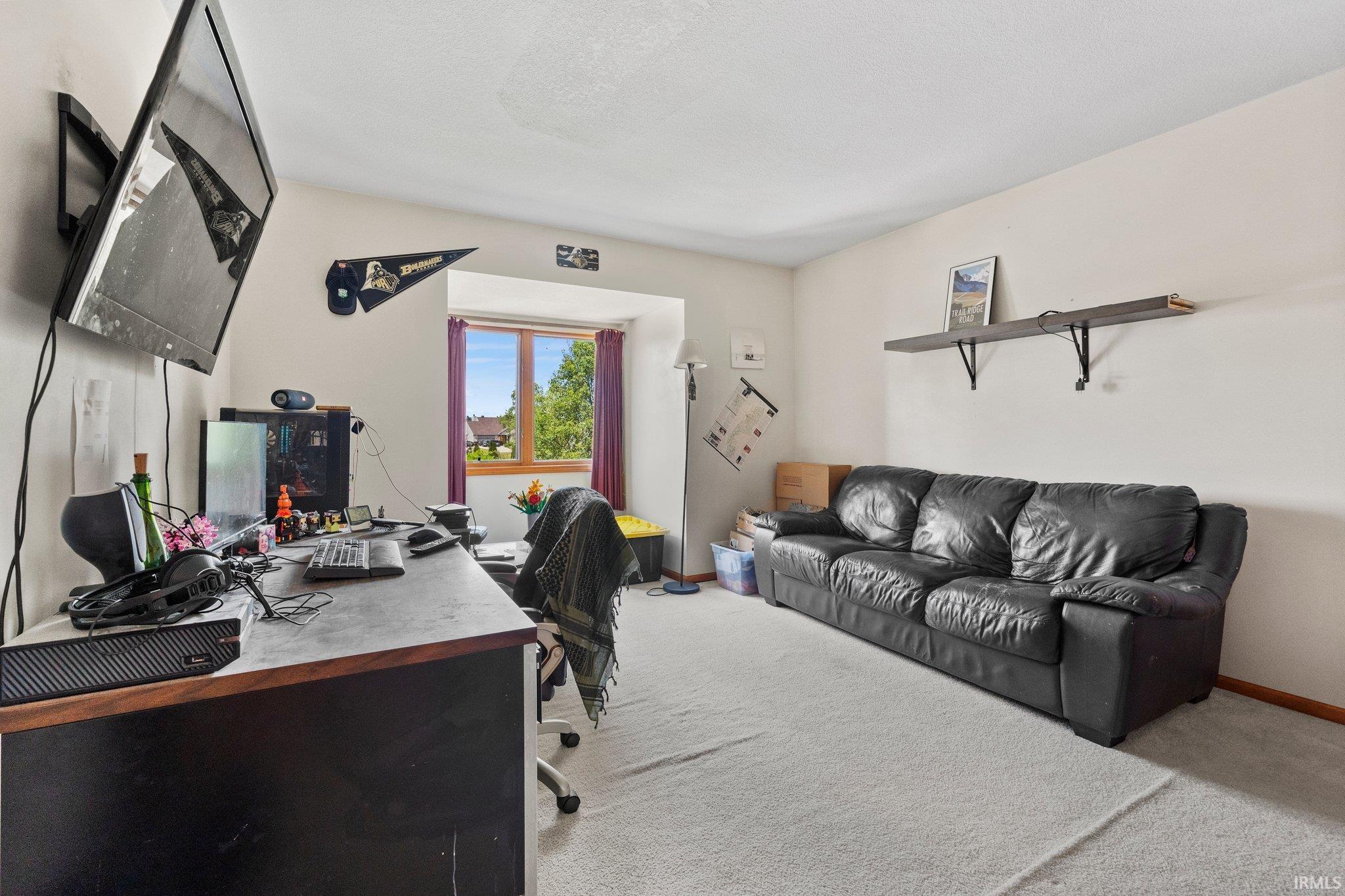 17313 Juniper