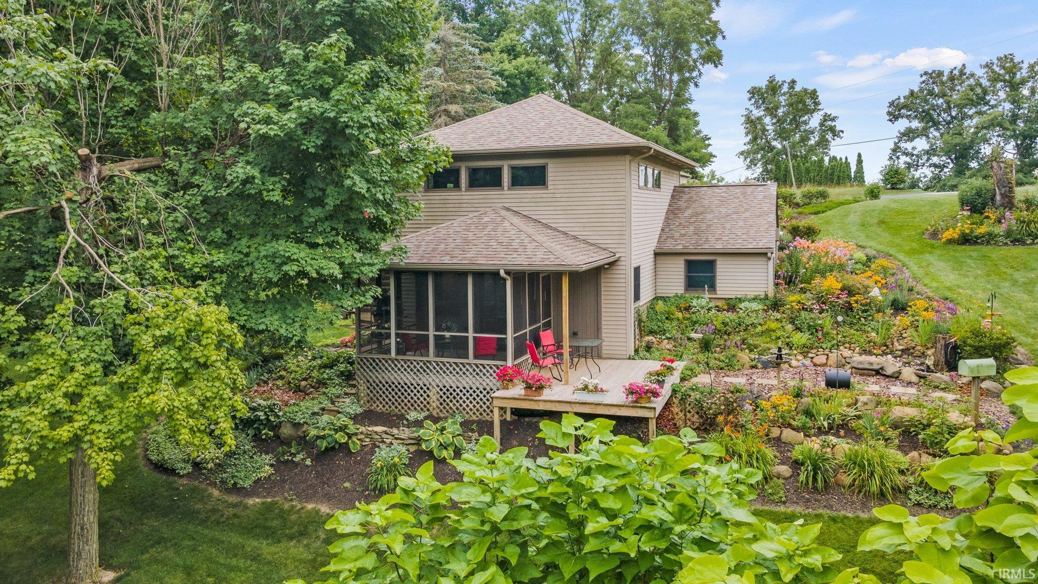 3720 Etna
