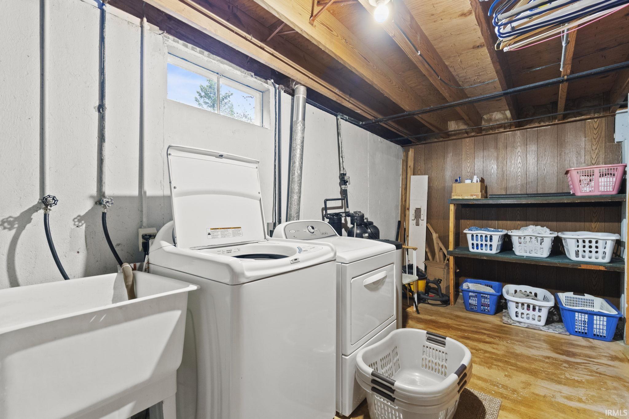10930 Rosewood