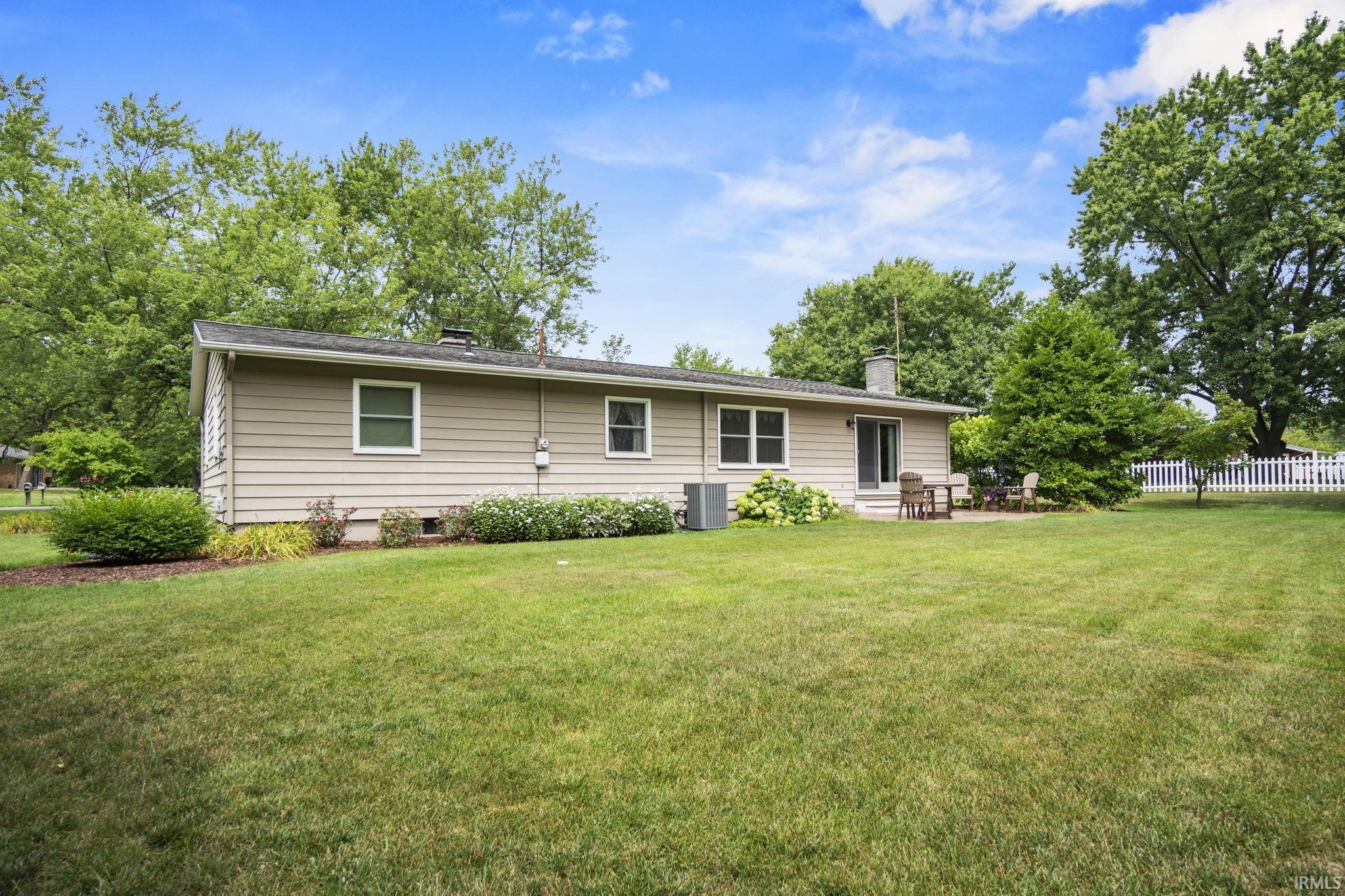 10930 Rosewood