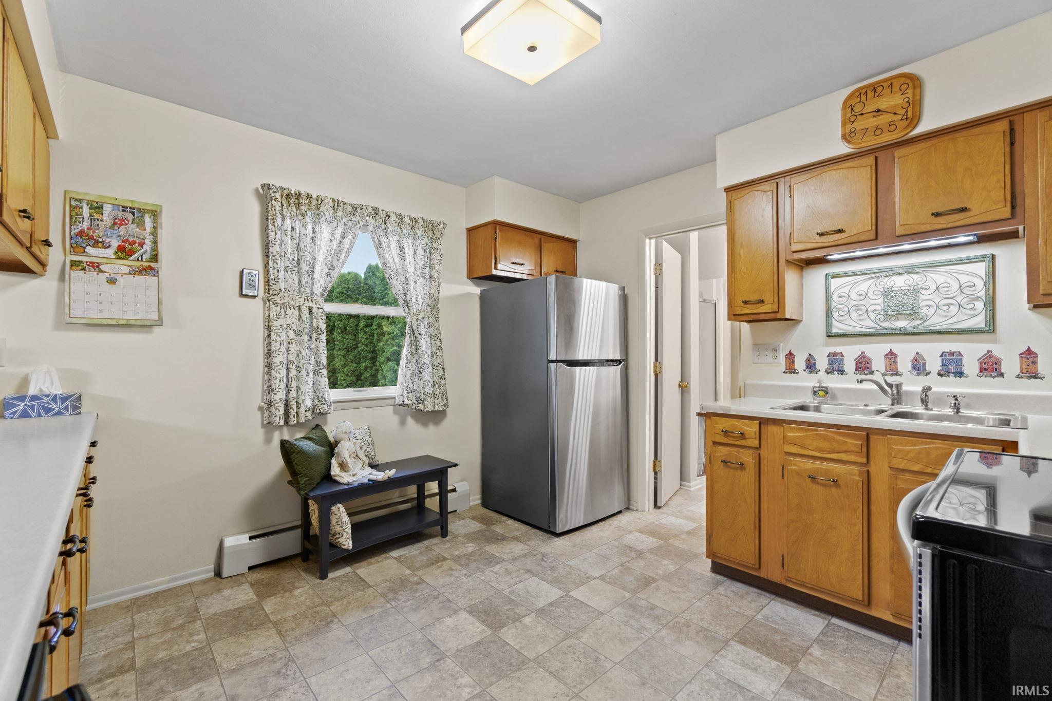 10930 Rosewood