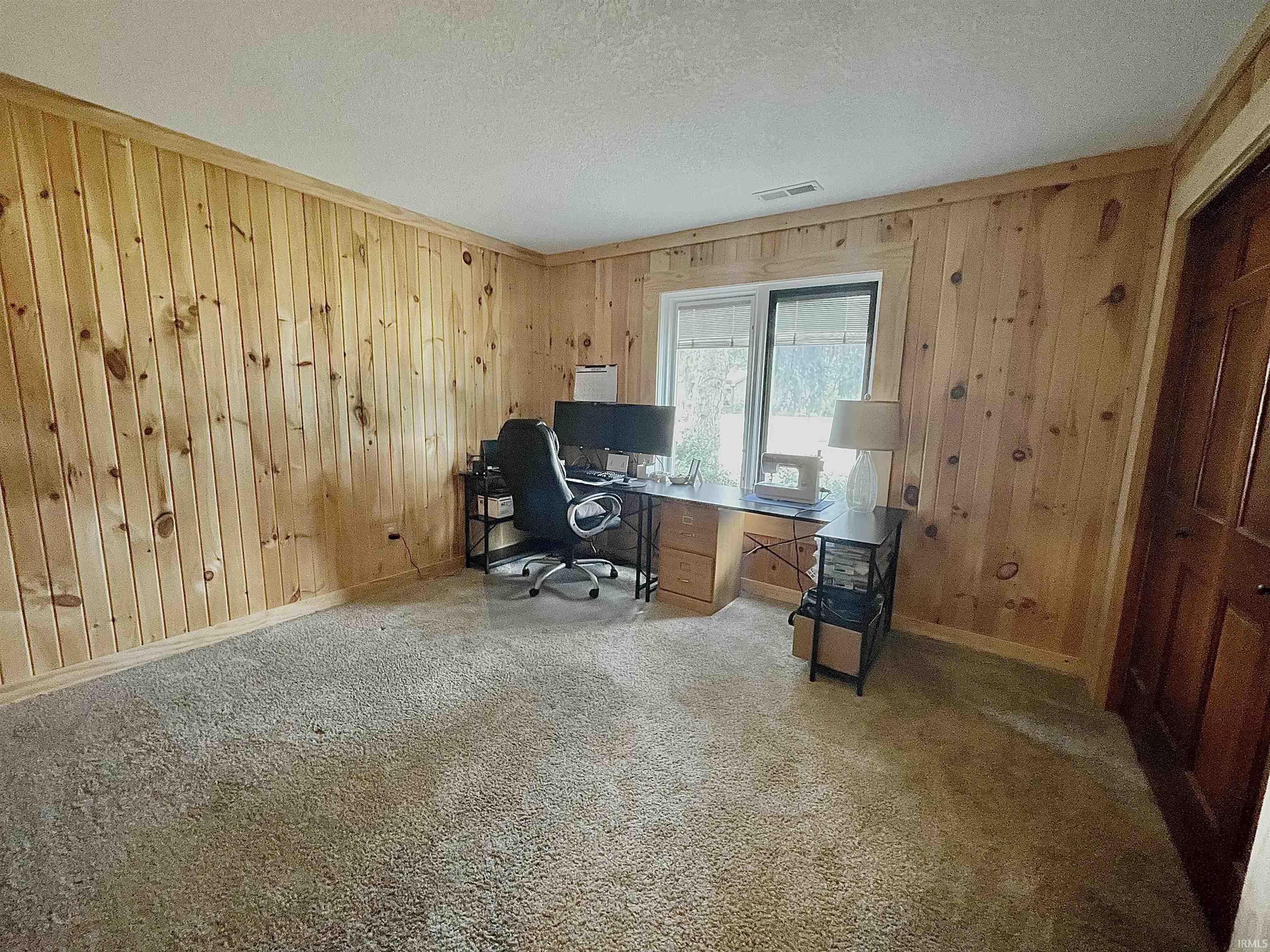 5734 Oak Pointe