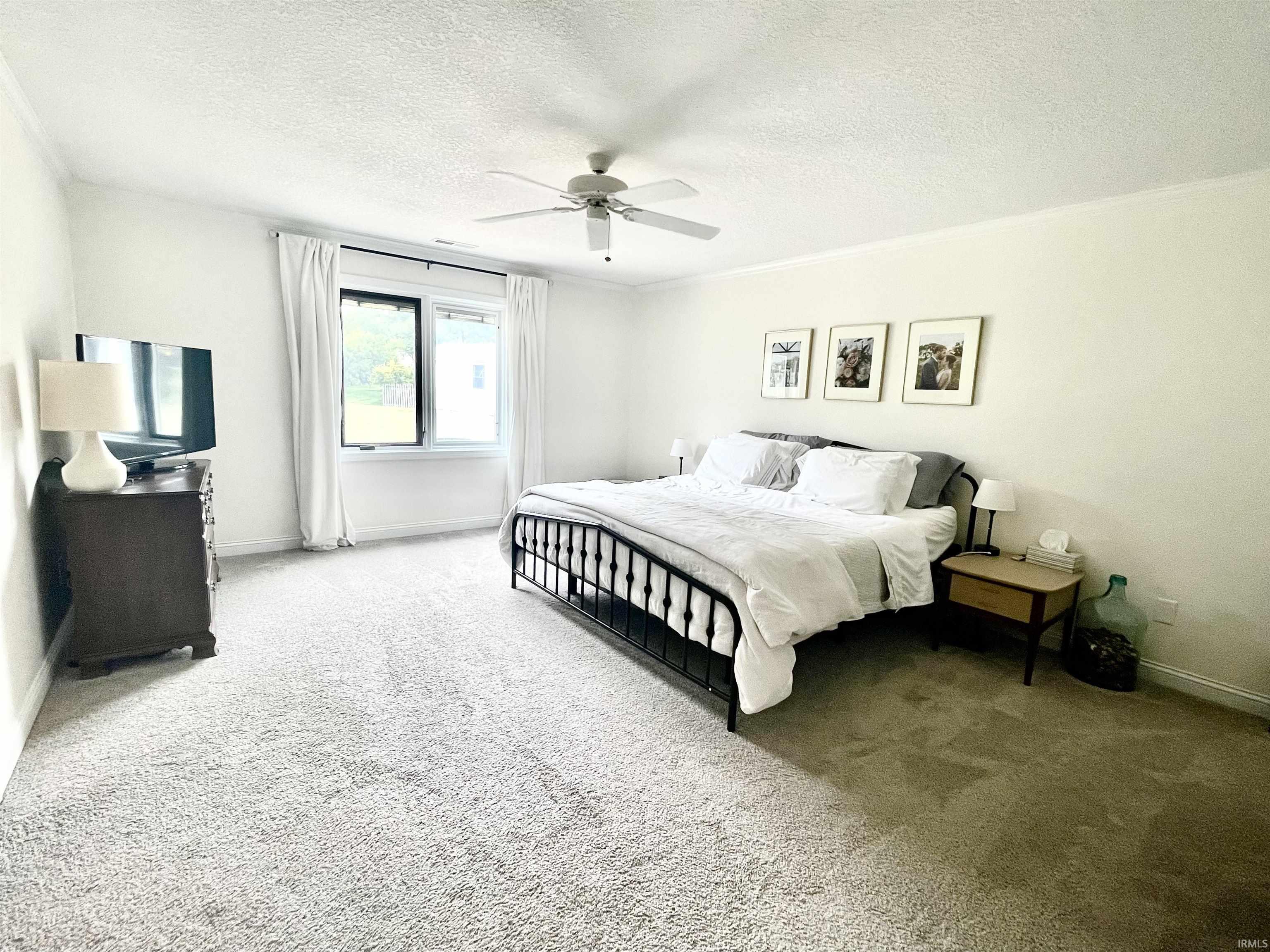5734 Oak Pointe