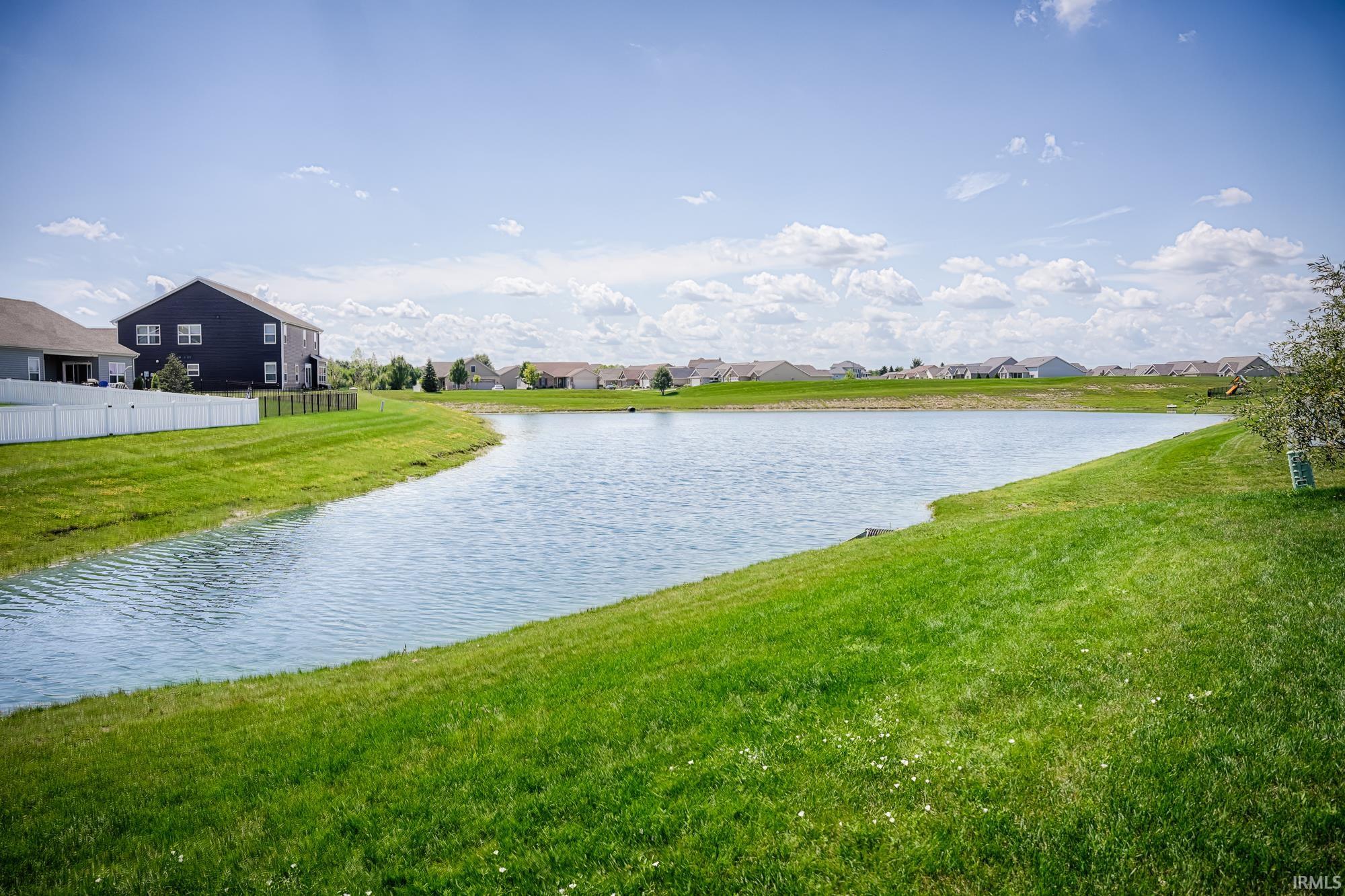 1546 Glen Hollow