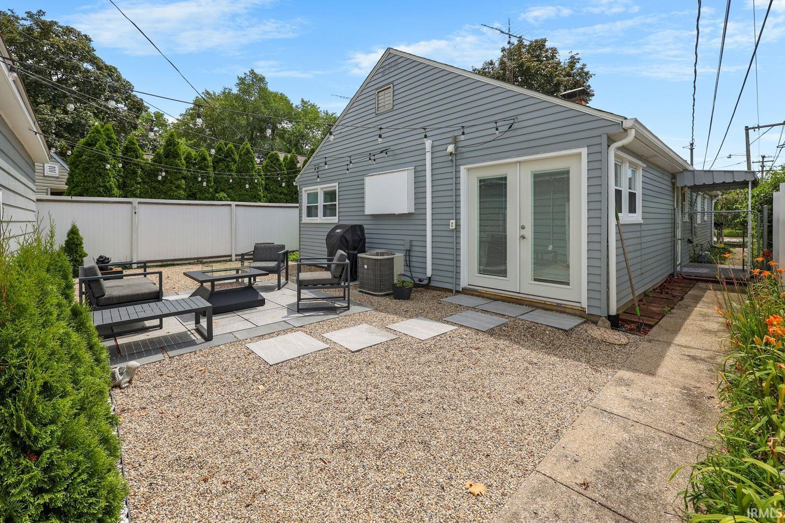 1332 Mishawaka