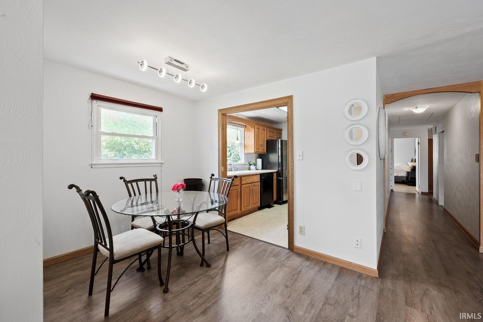 1332 Mishawaka