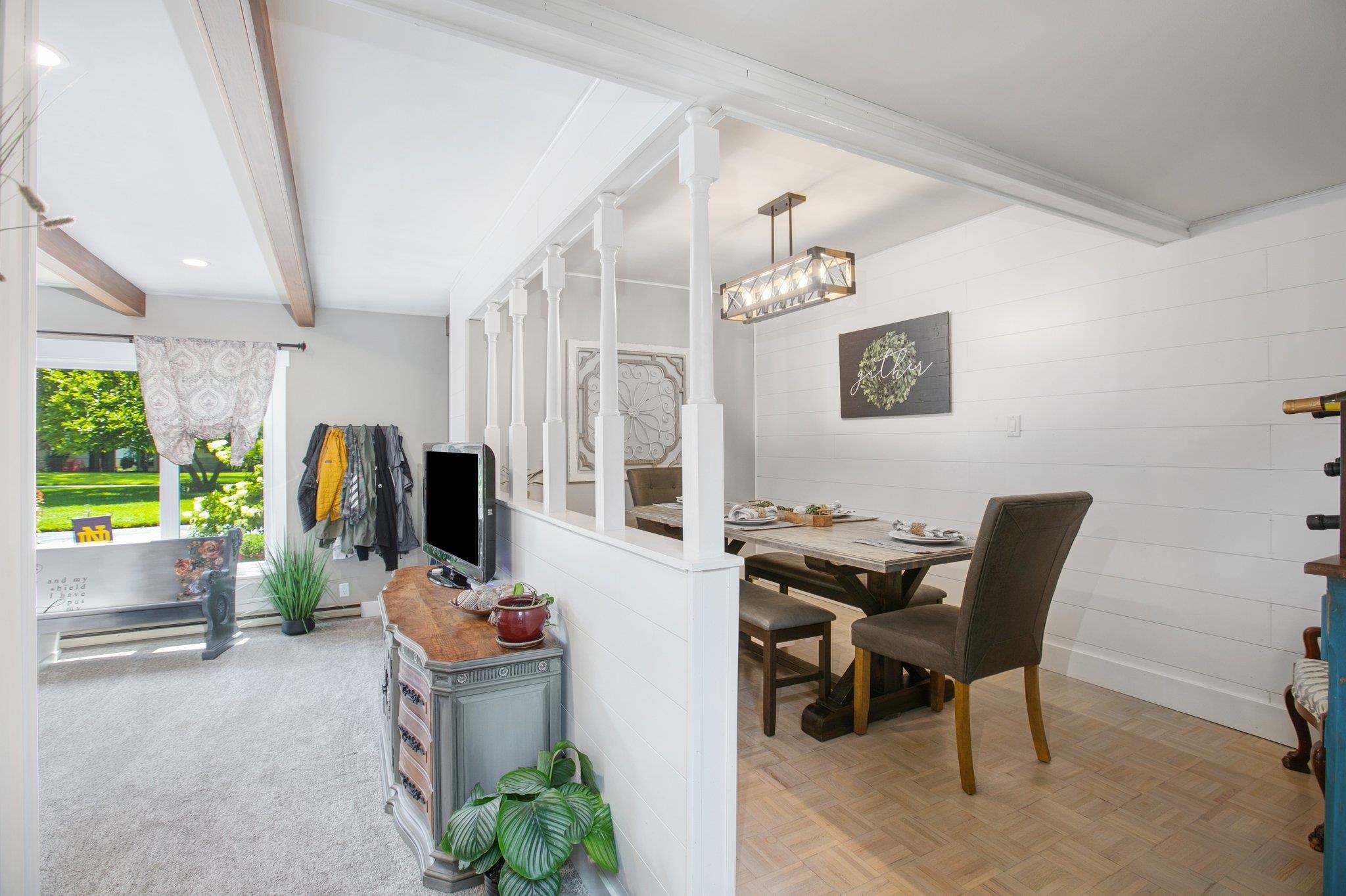23255 Greenleaf