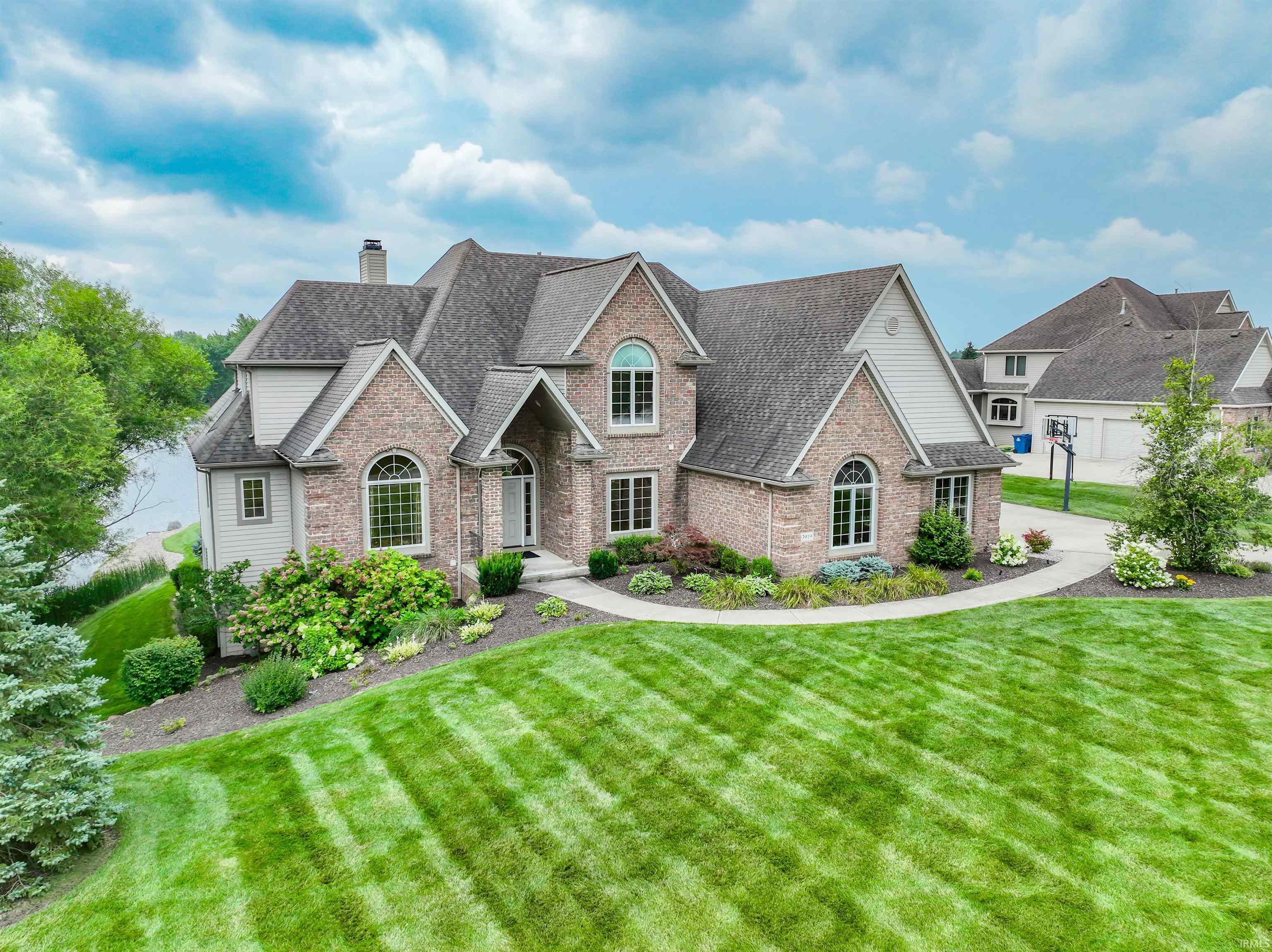 3919 Heron Preserve