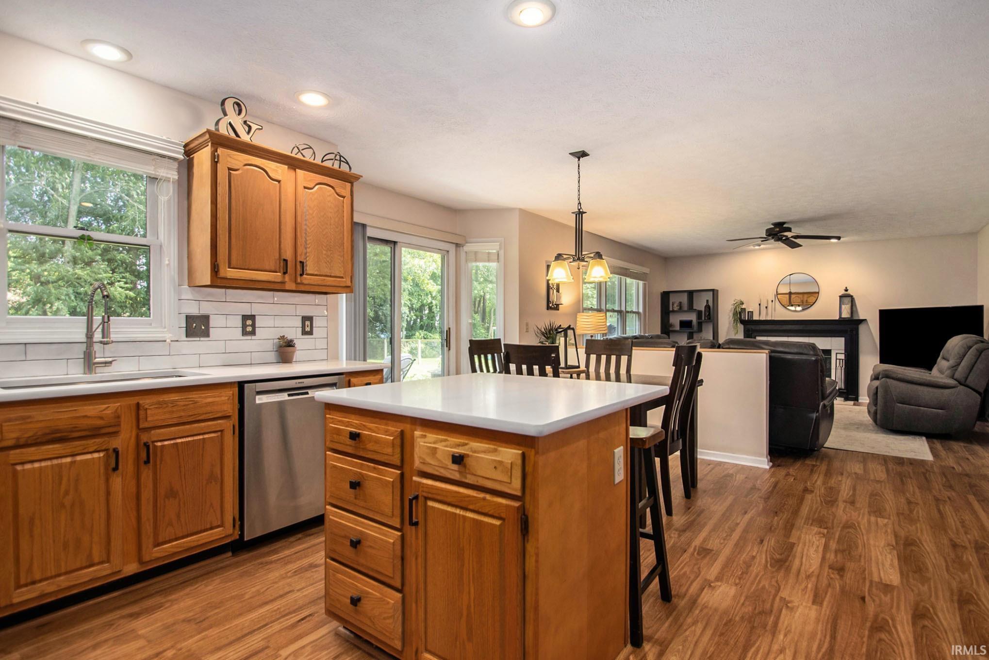 11465 Harbridge