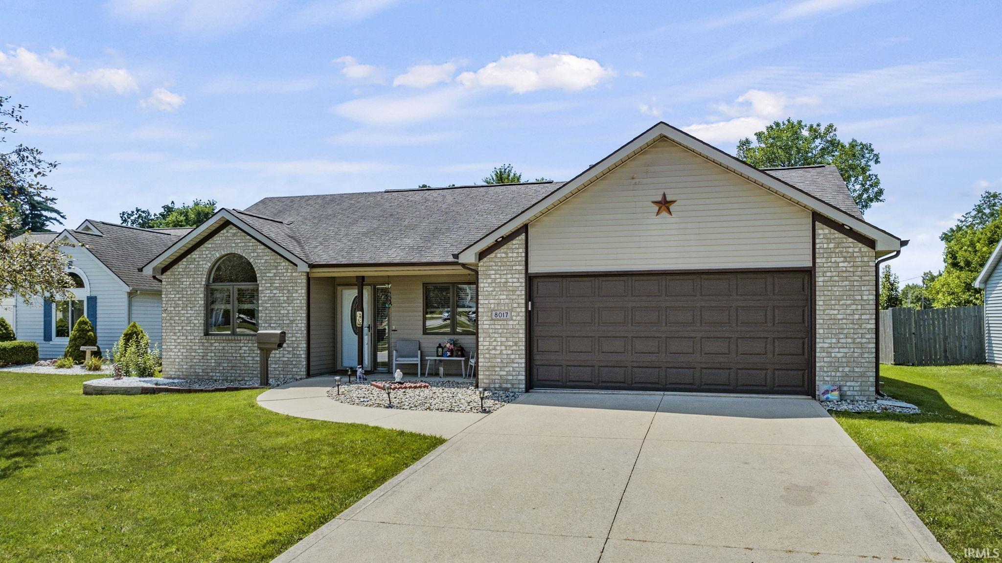 8017 Silver Springs