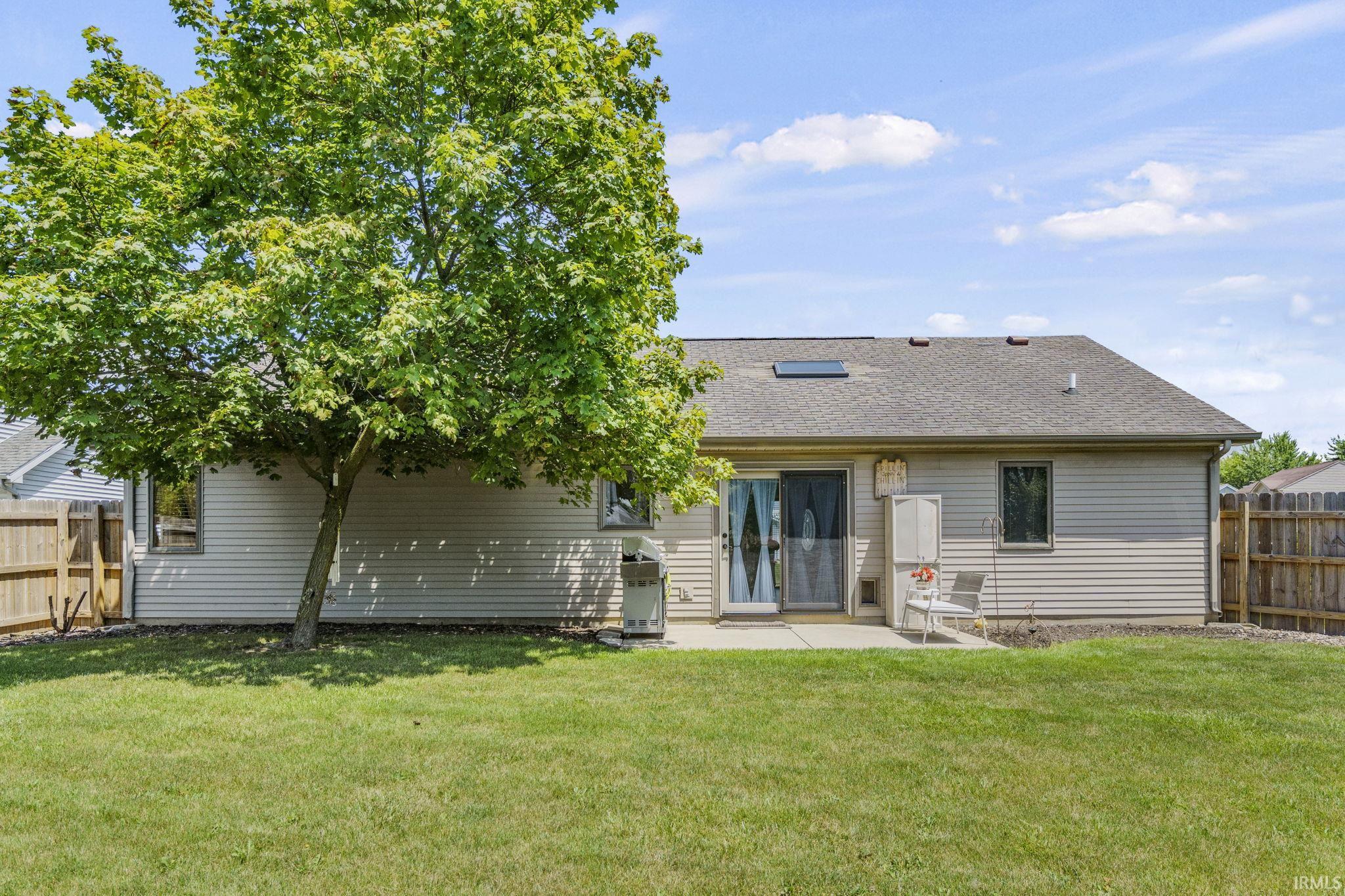 8017 Silver Springs