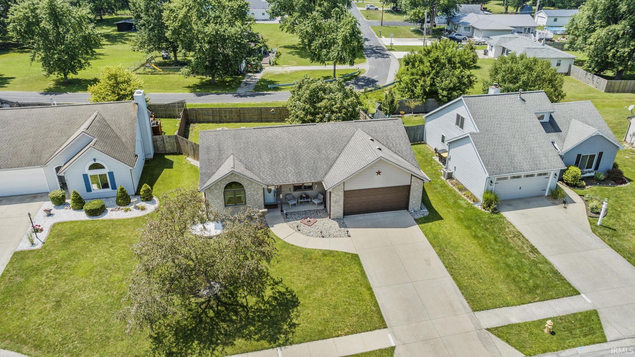 8017 Silver Springs