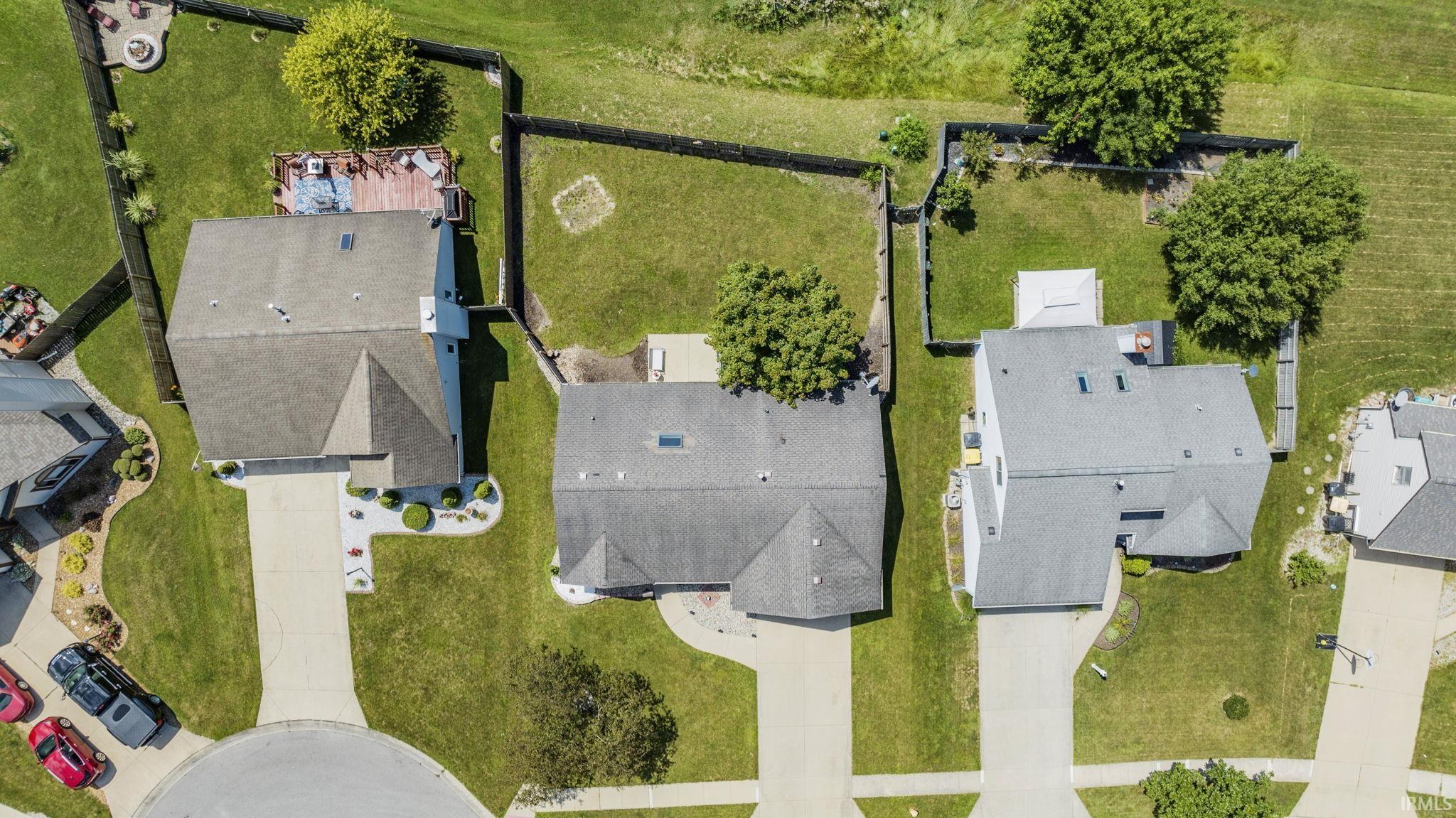 8017 Silver Springs