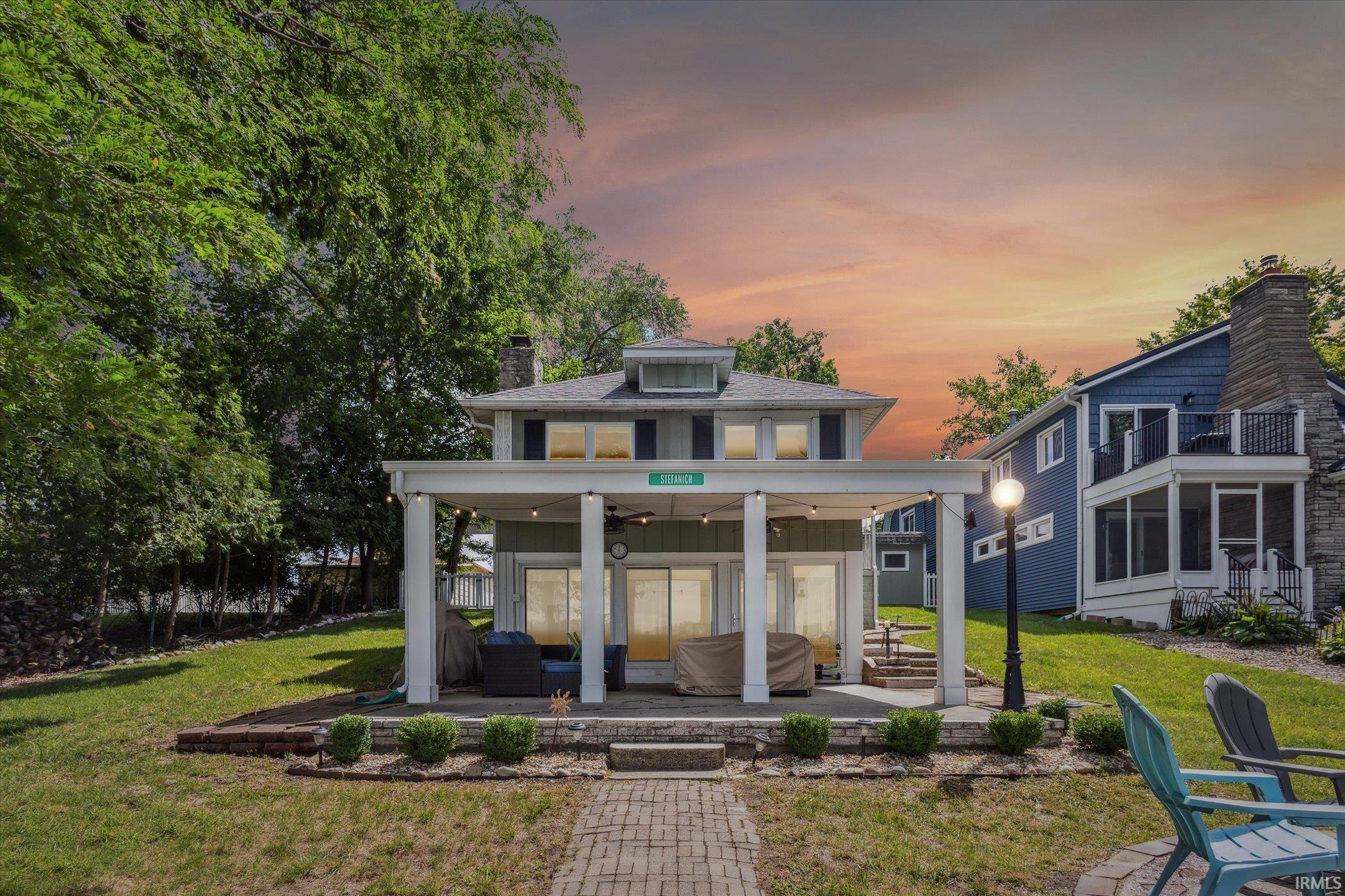 4545 Underwood