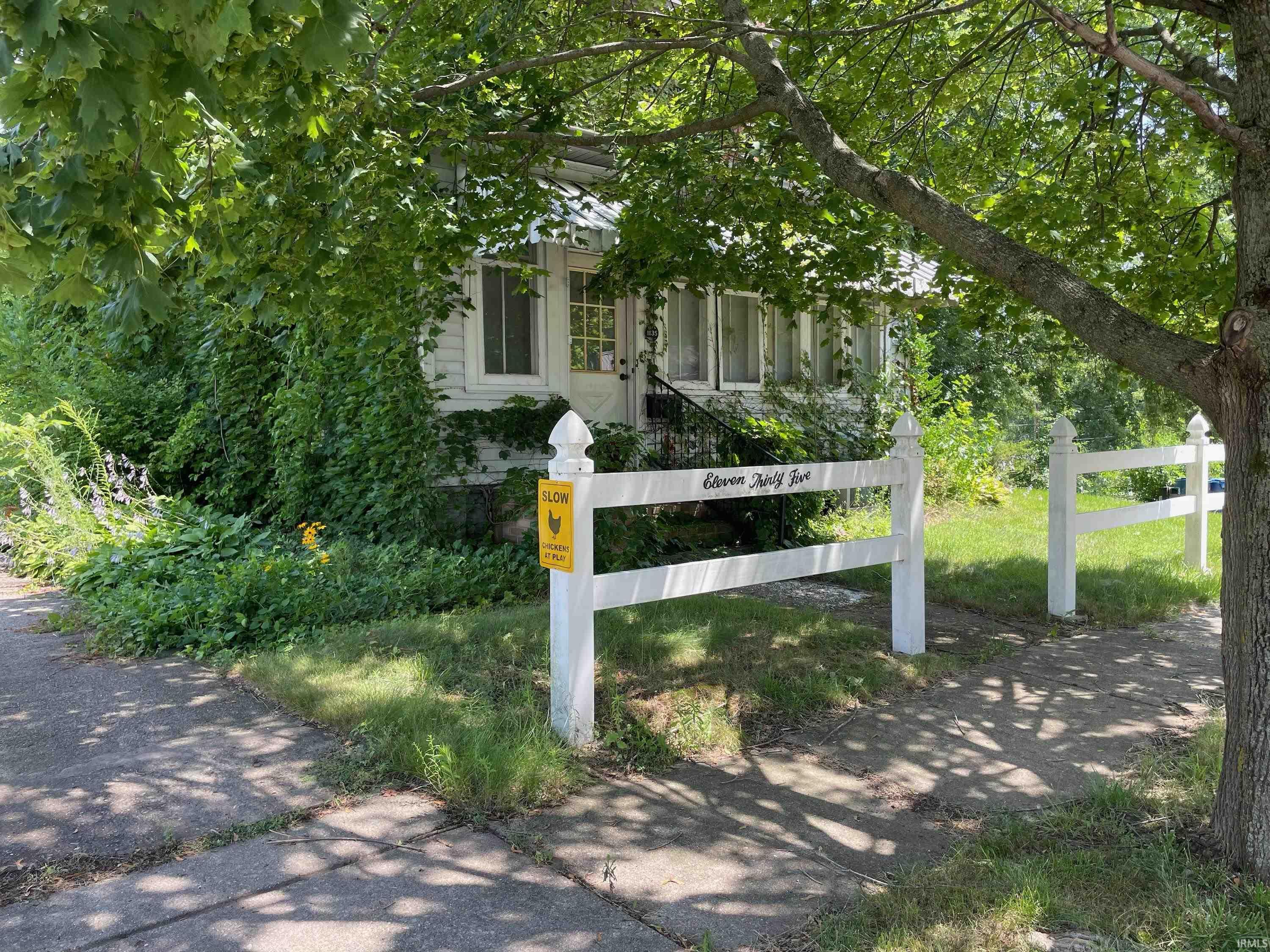 1135 Harrison