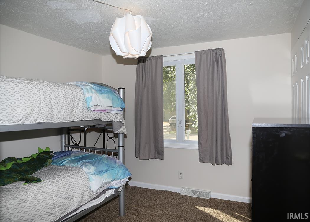 56790 Mark Manor