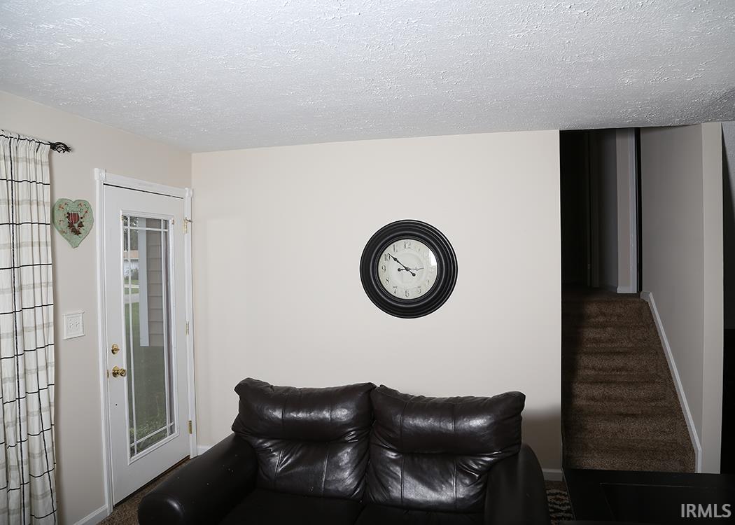 56790 Mark Manor