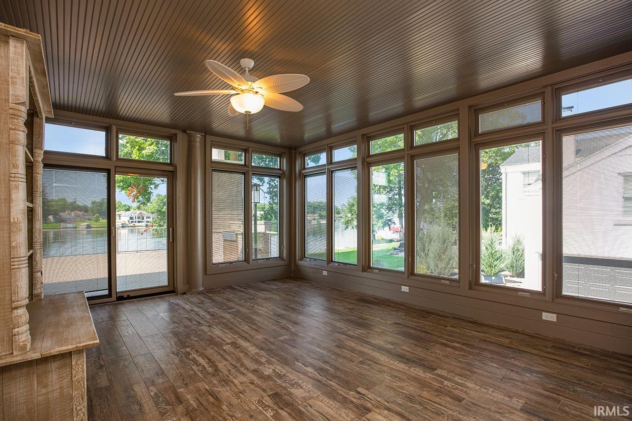 2505 Greenleaf