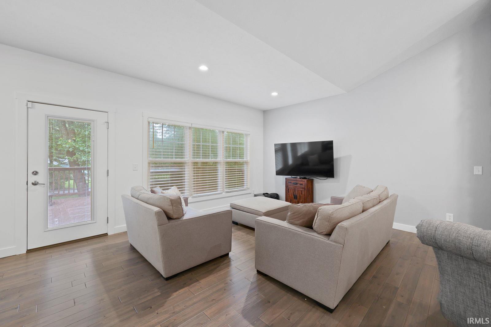 21520 Rivendell