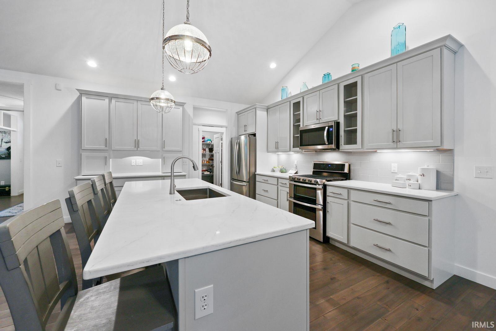 21520 Rivendell