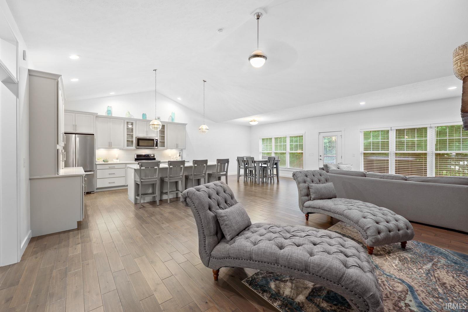 21520 Rivendell
