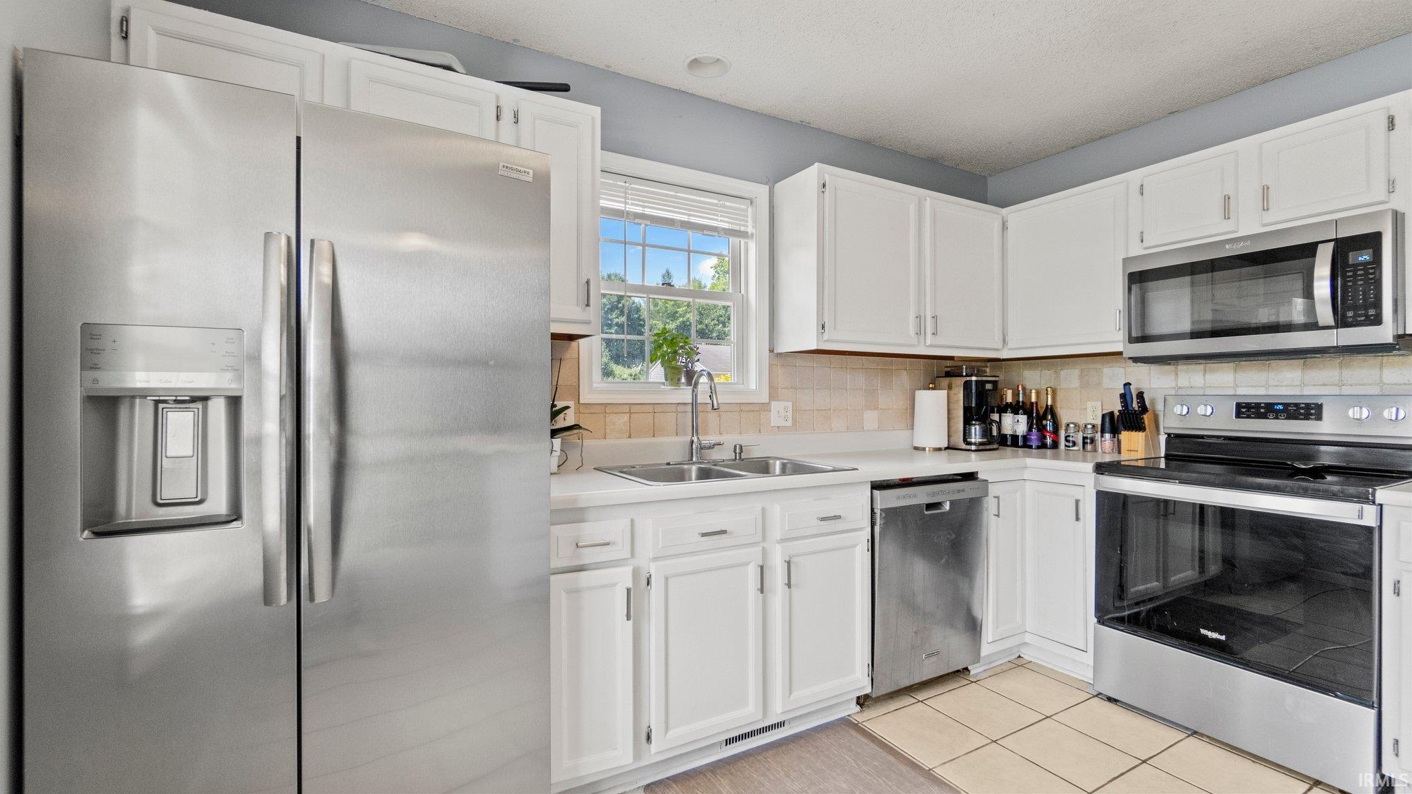 5709 Rio Canyon