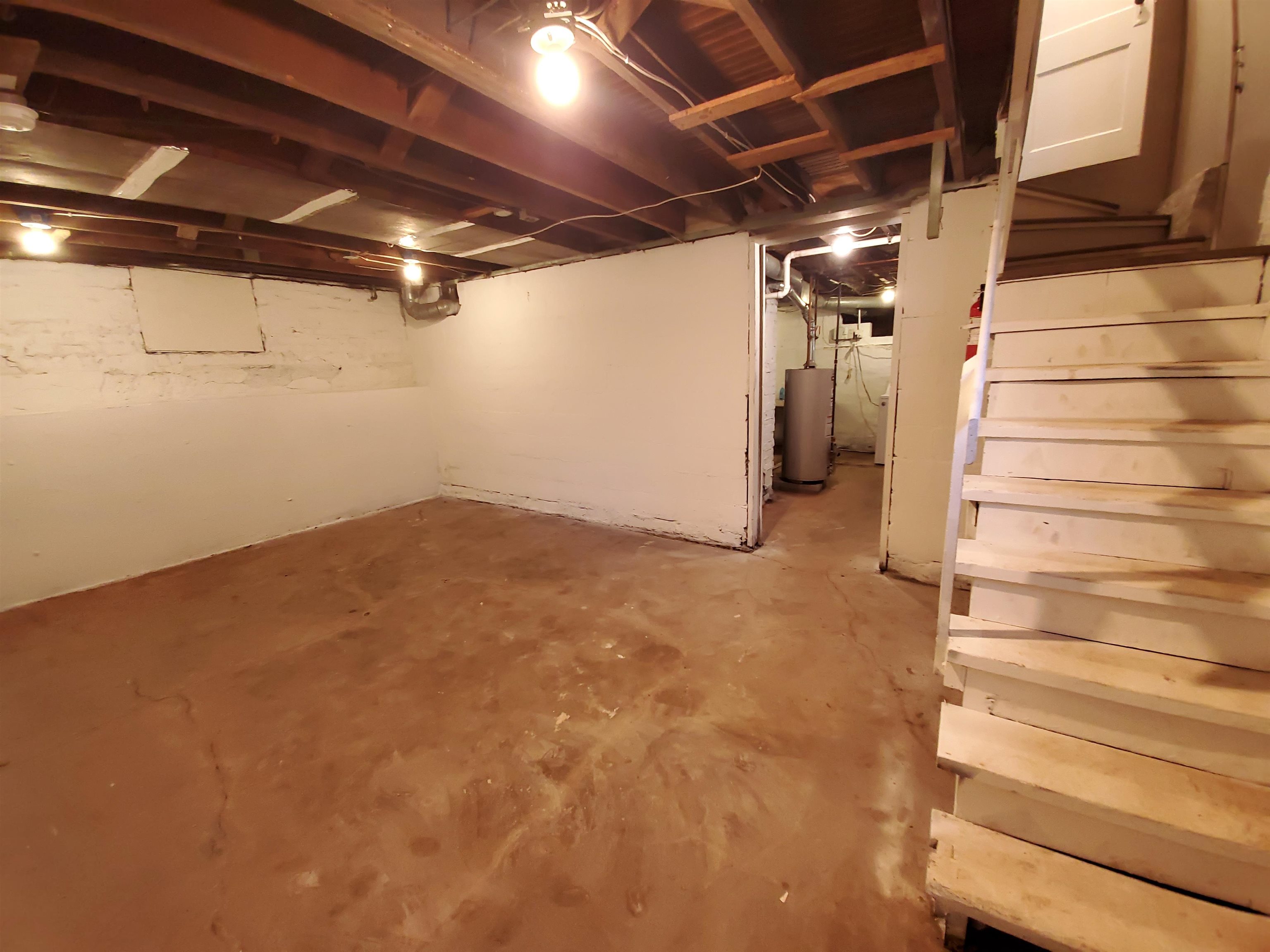 3128 Calhoun