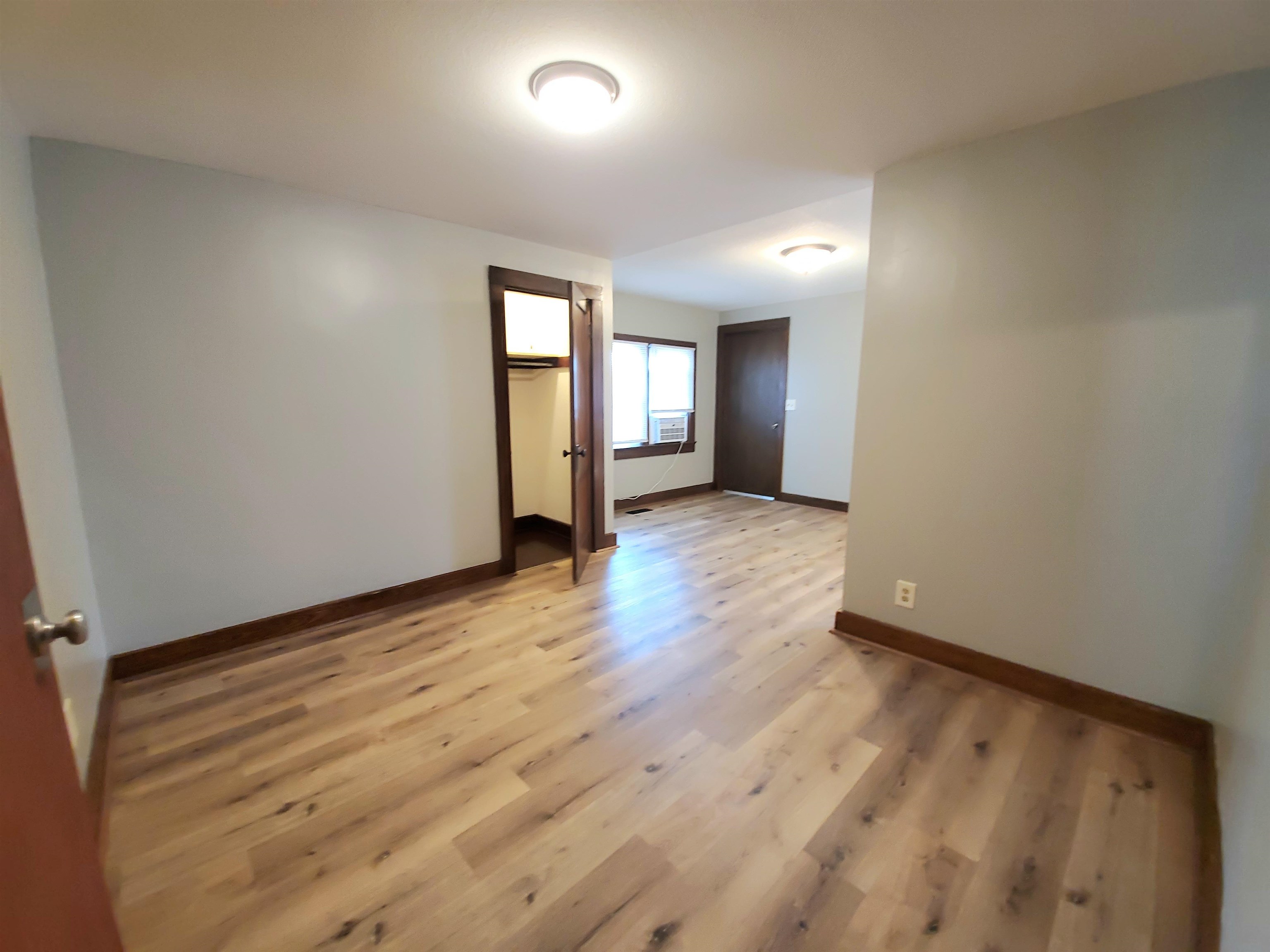 3128 Calhoun