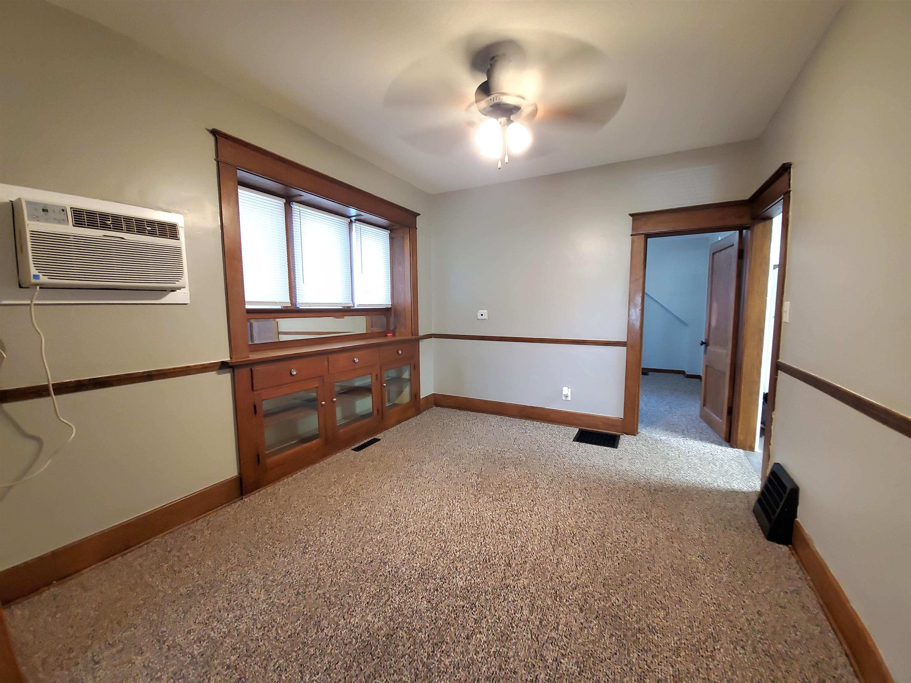 3128 Calhoun