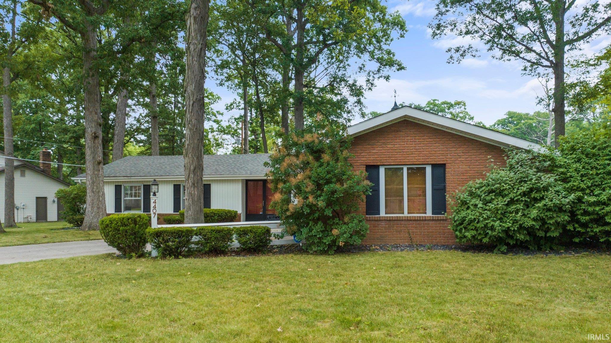 4407 Fairlawn