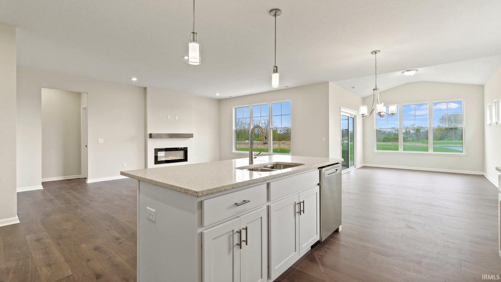 8947 Belmont Wood