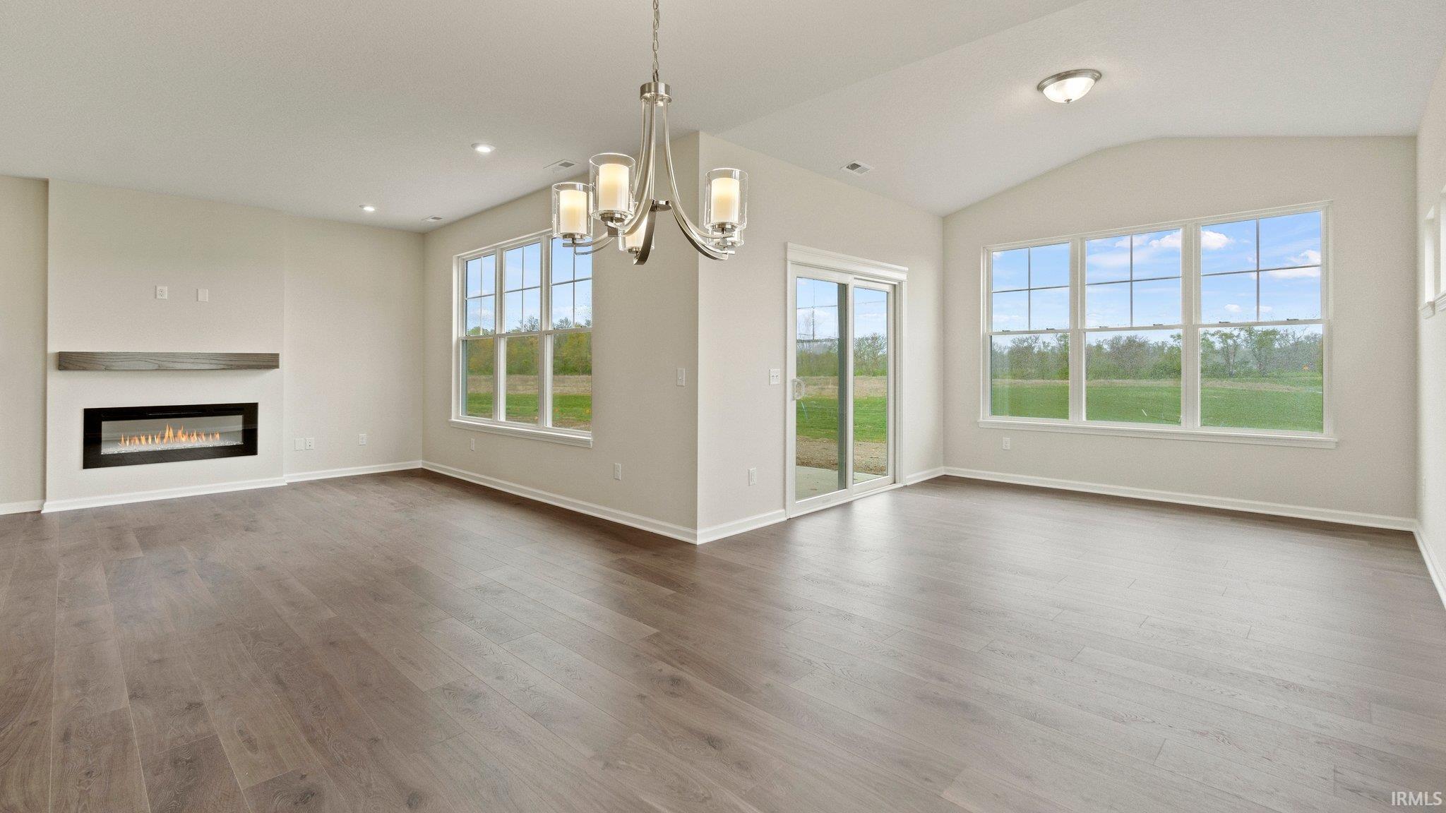 8947 Belmont Wood